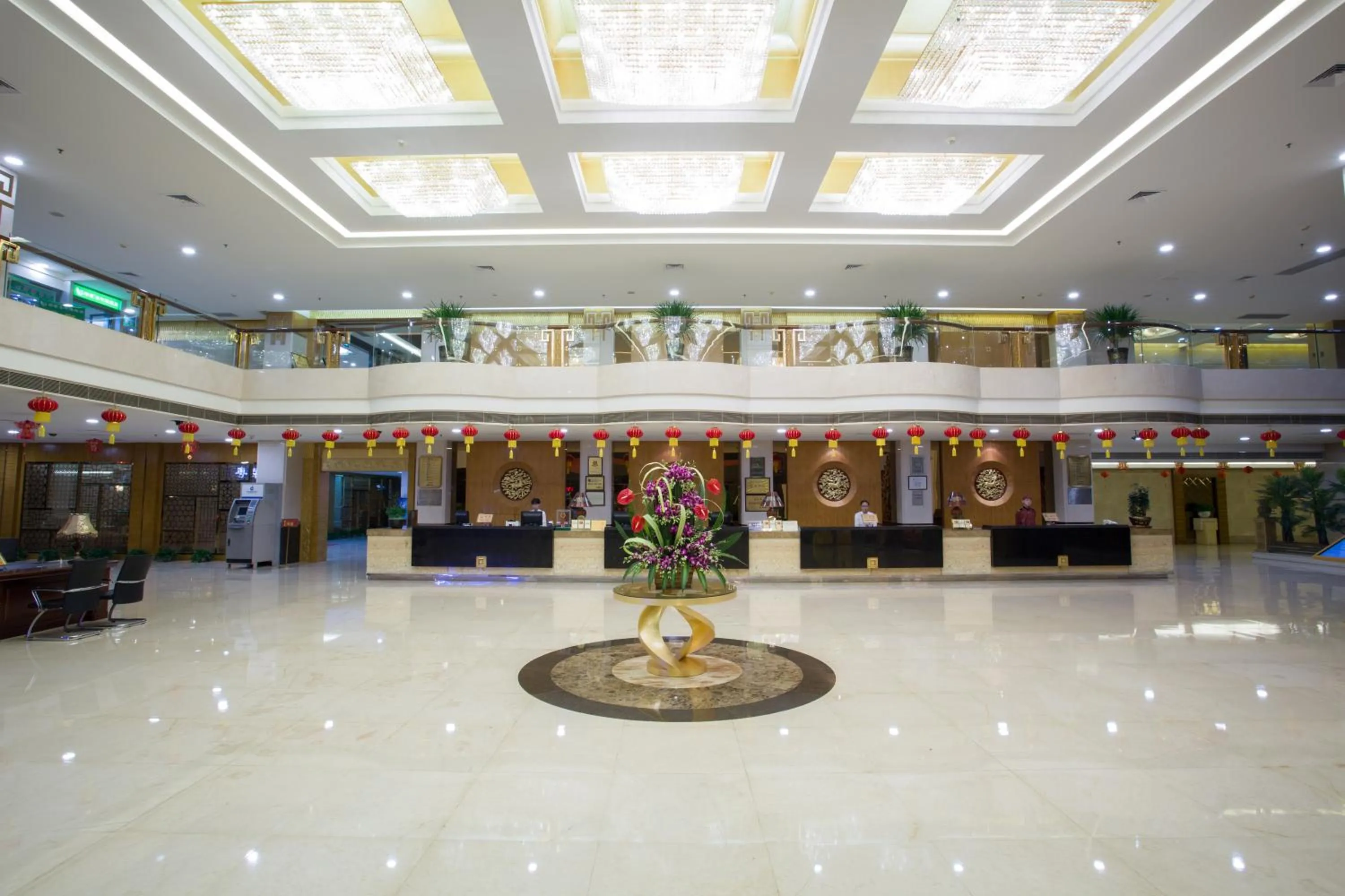 Lobby or reception in Chaozhou Hotel