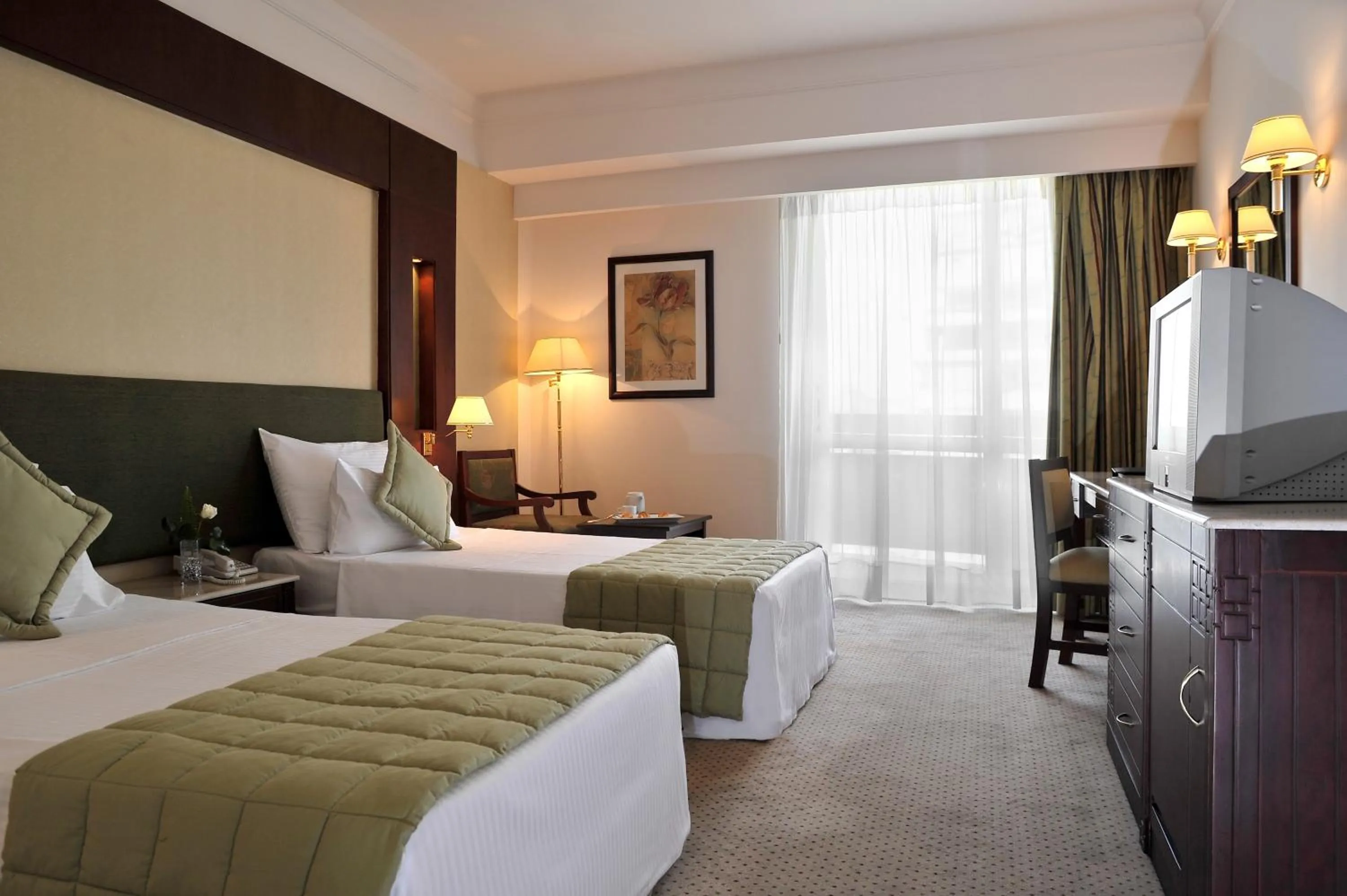 Bed in Safir Hotel Cairo