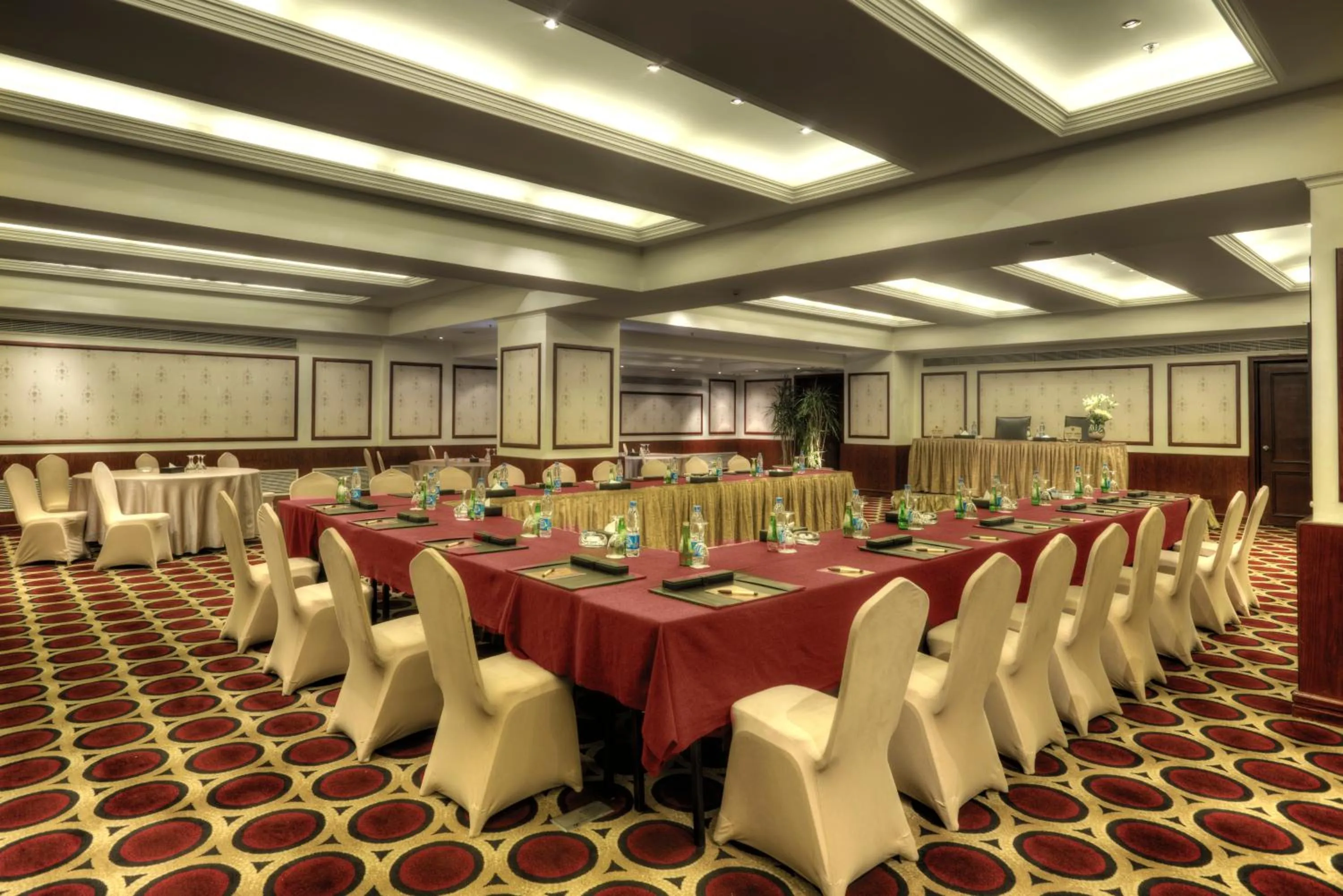 Banquet/Function facilities in Safir Hotel Cairo