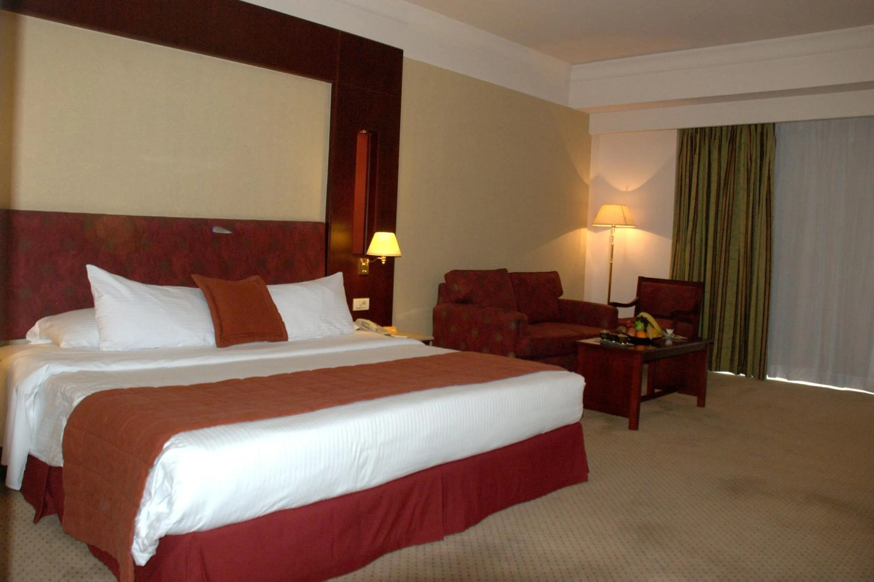 Bed in Safir Hotel Cairo