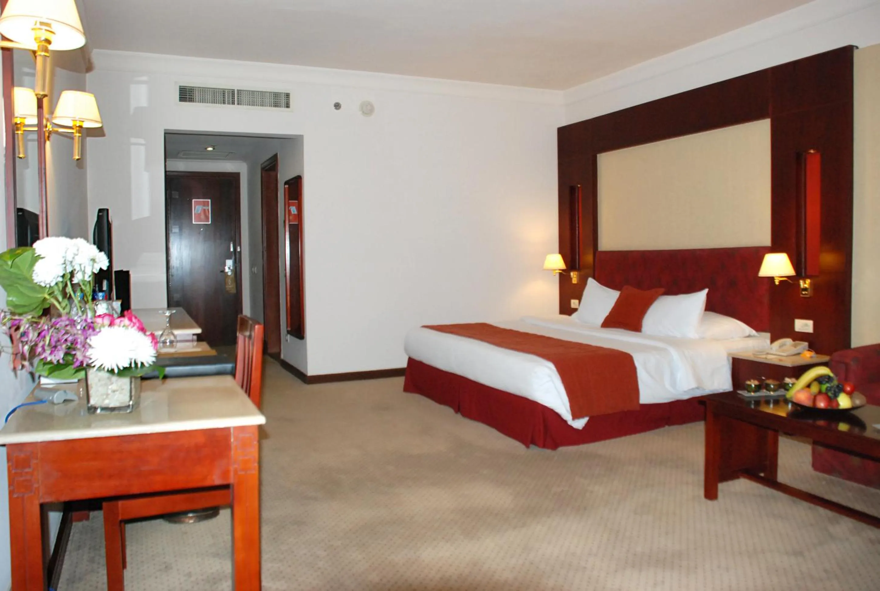 Bed in Safir Hotel Cairo