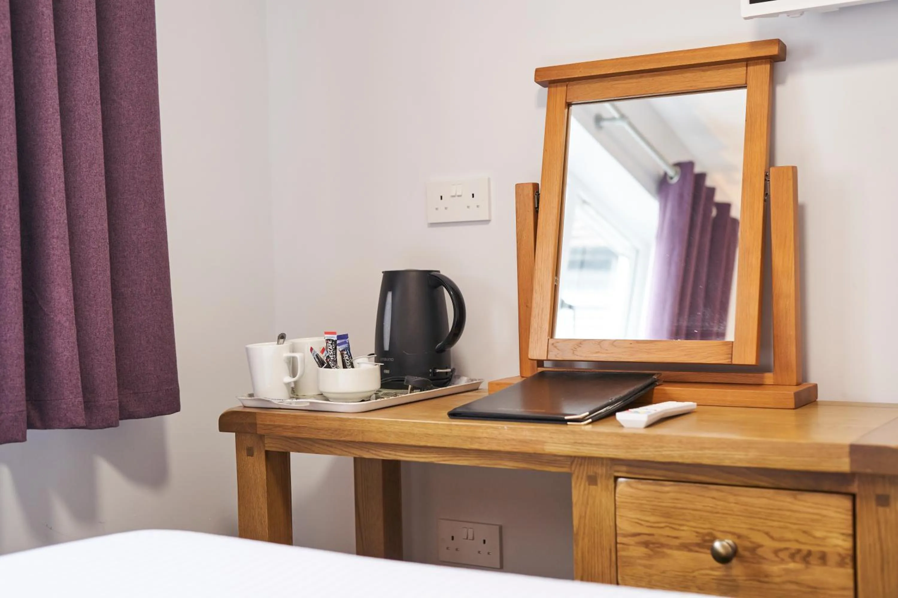 Bed in The New Inn Hotel