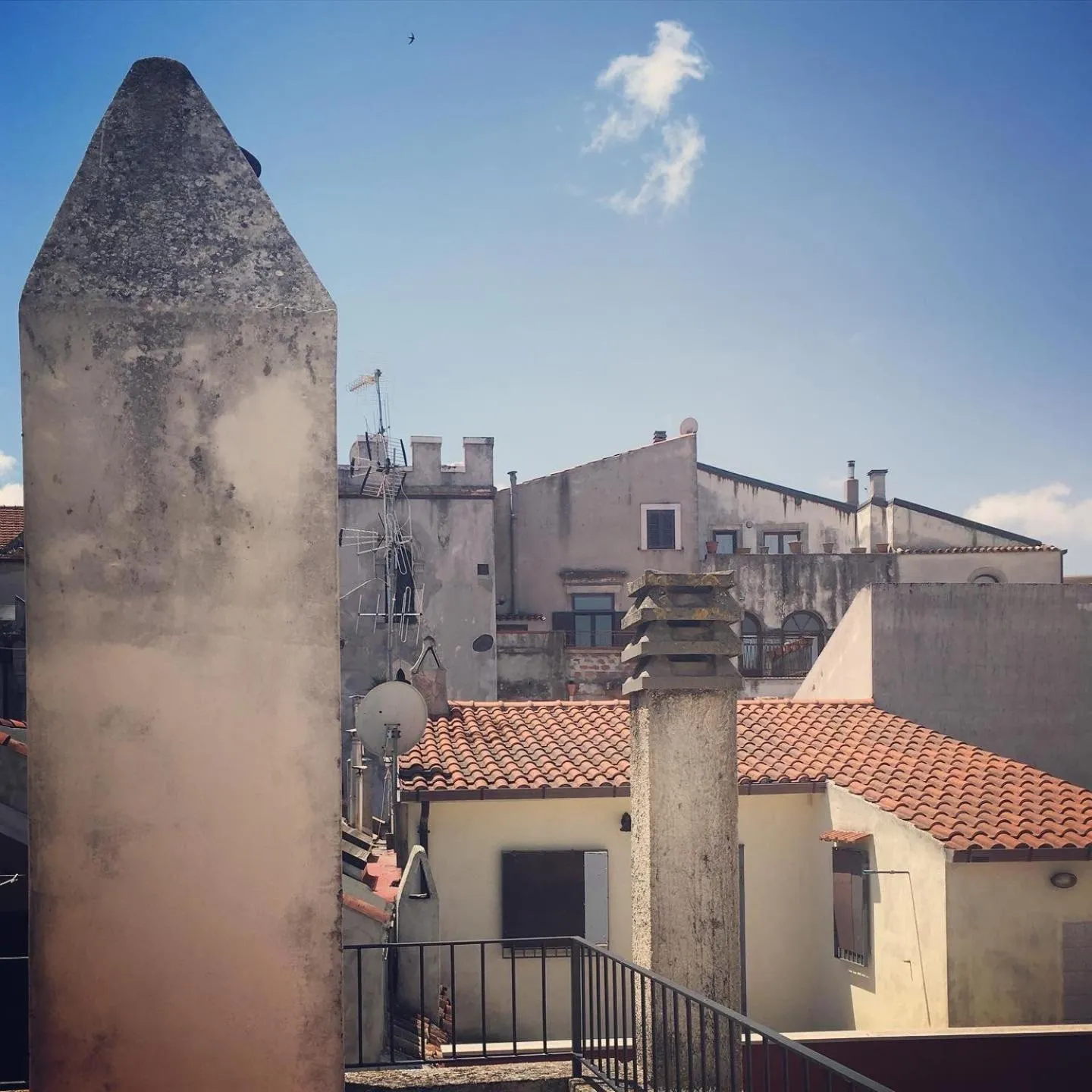 Property building in Donna Elena