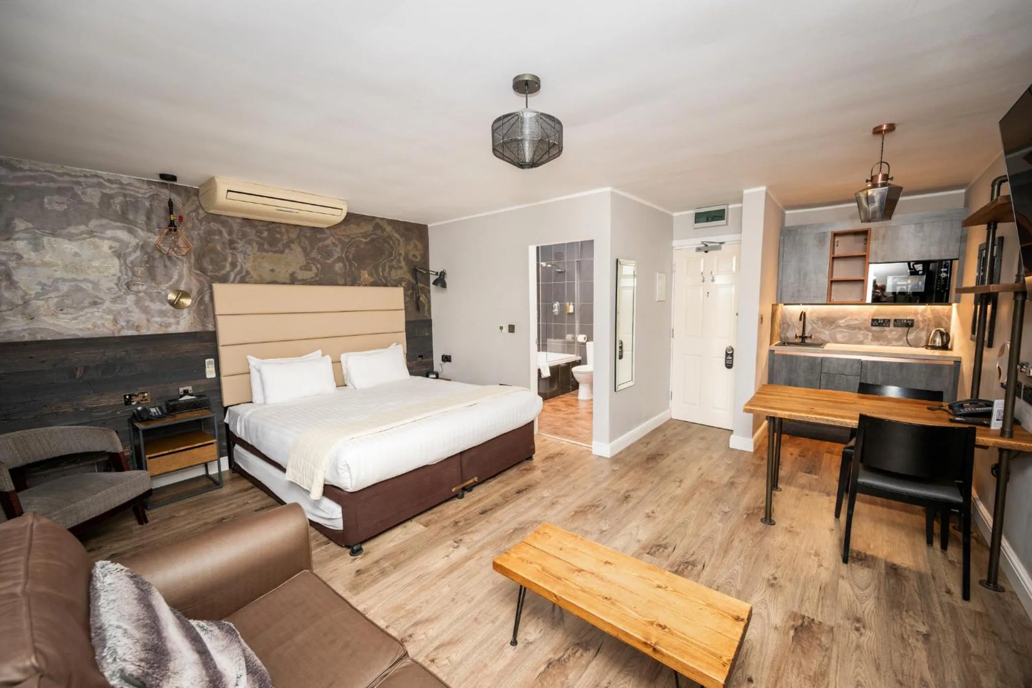 Bed in The Studley Hotel