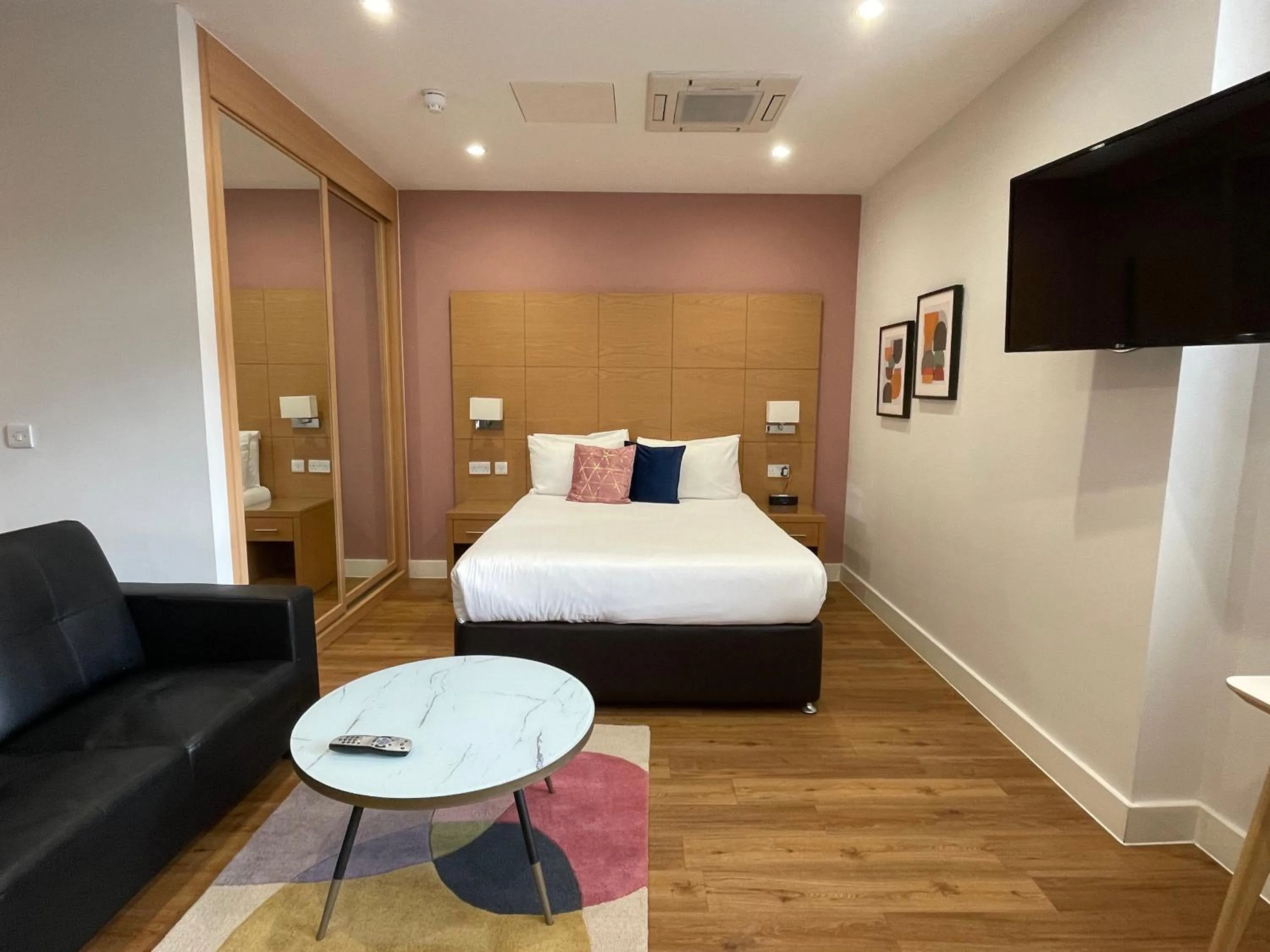 Bed in House of Fisher - 100 Kings Road