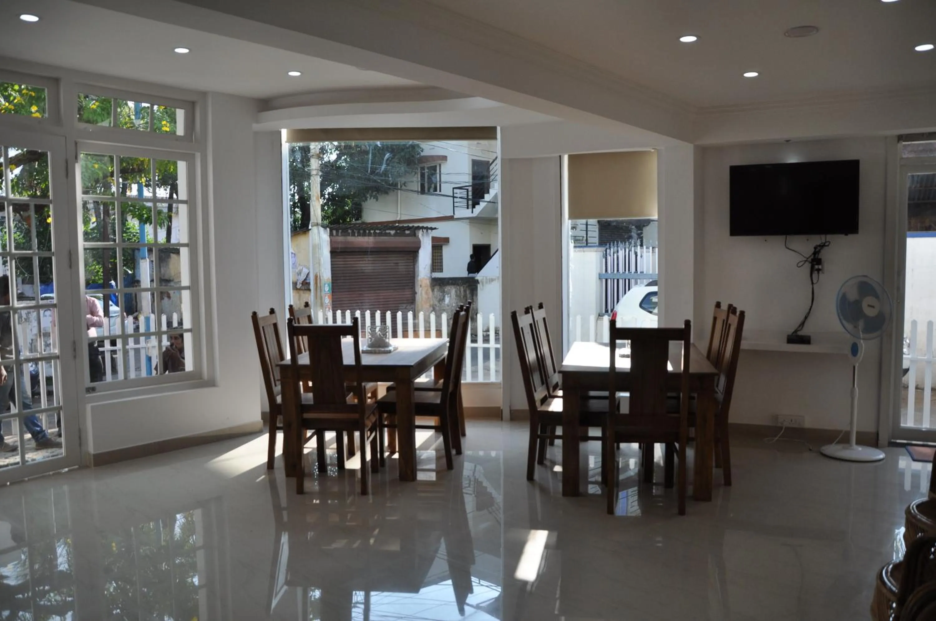 Restaurant/places to eat in Daffodils Spice Court