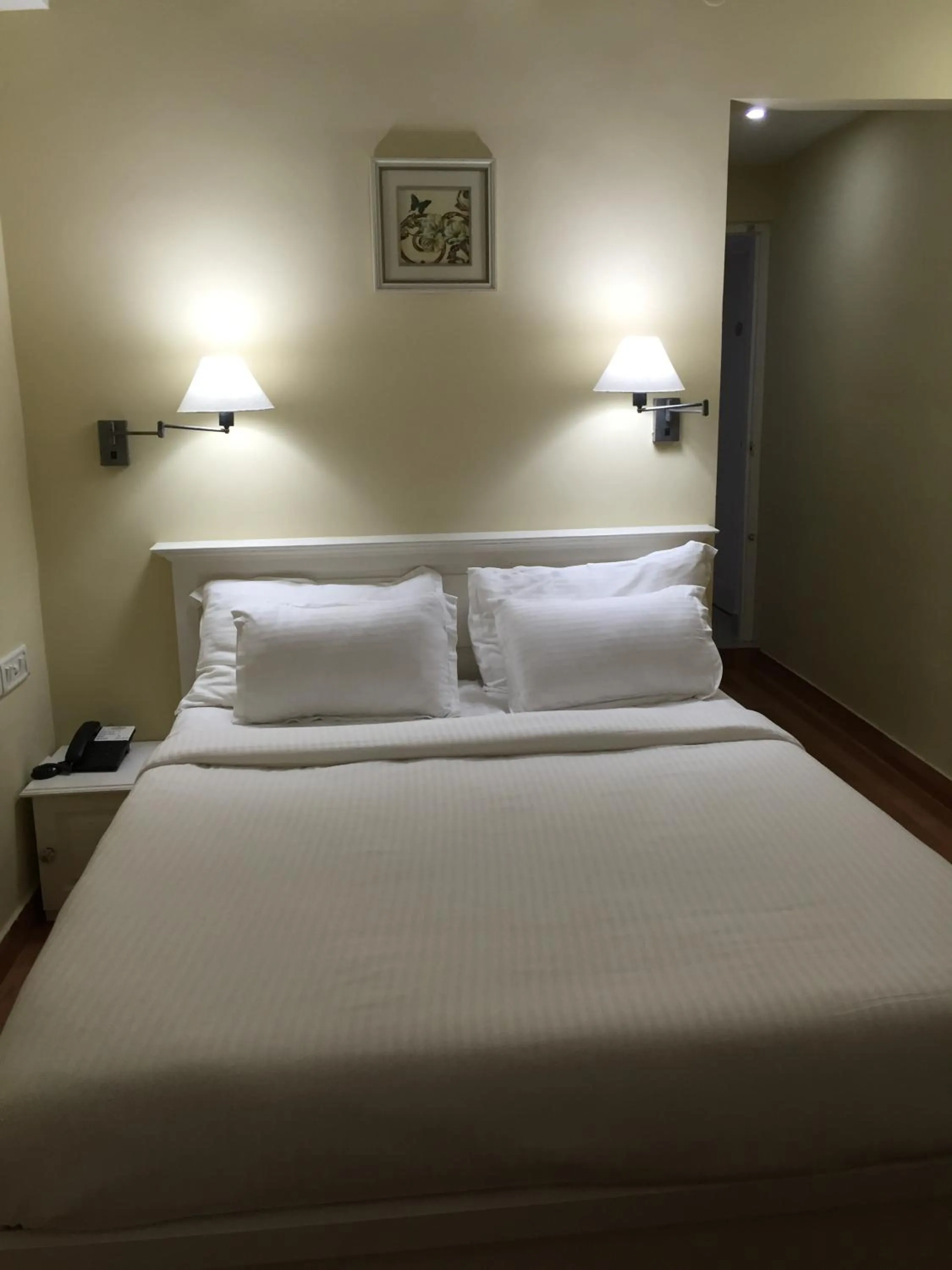 Bed in Daffodils Spice Court