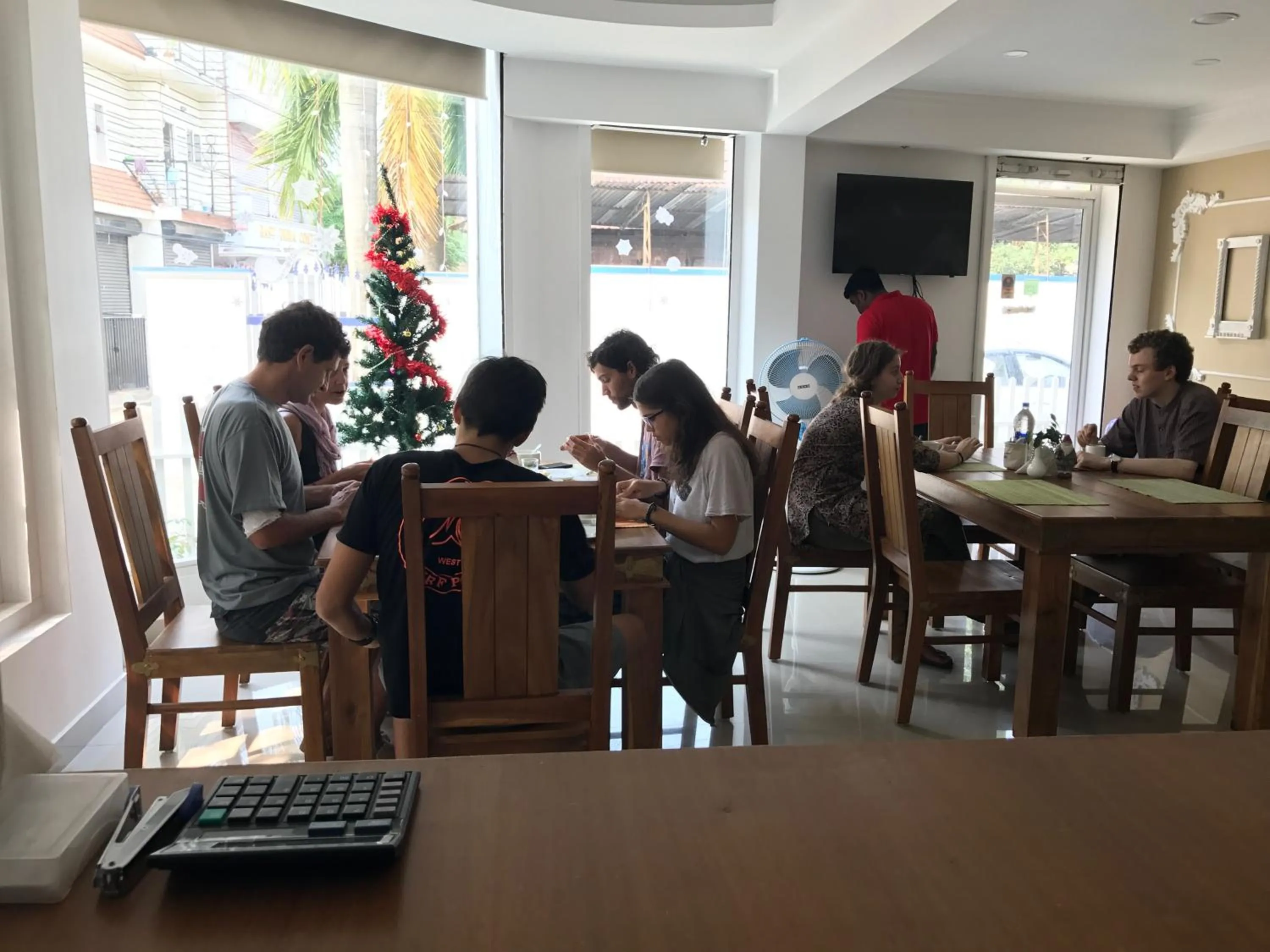 Breakfast in Daffodils Spice Court