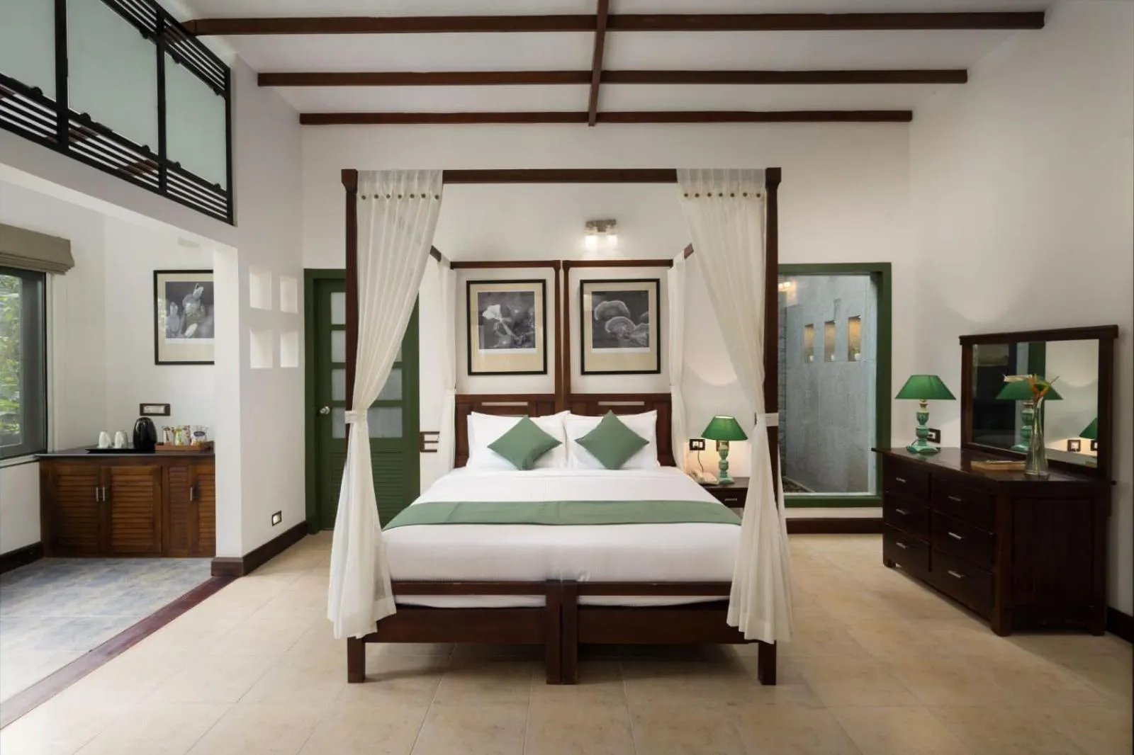 Bedroom, Bed in Reen Resorts Aanavilasam Plantation Thekkady
