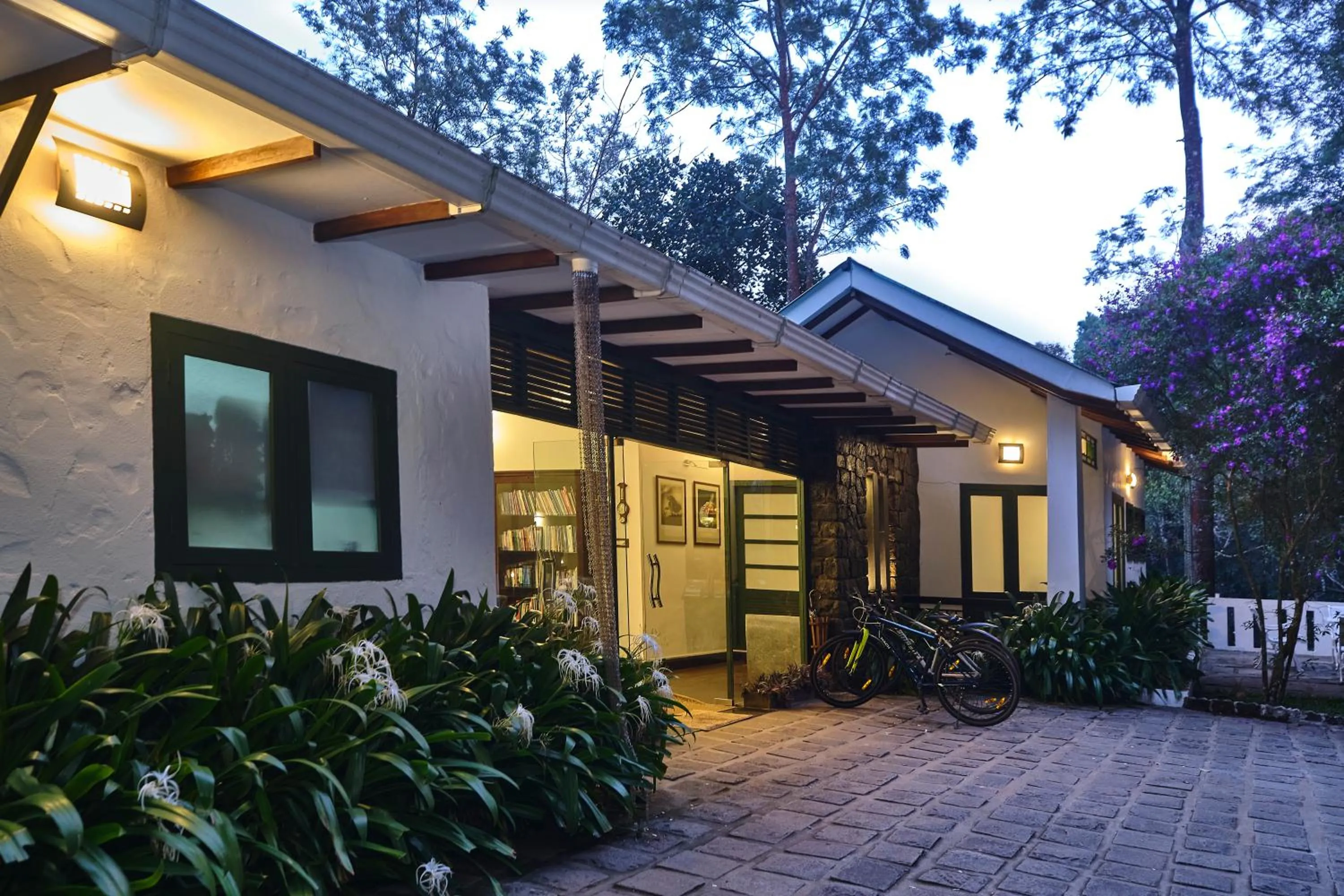 Property building in Reen Resorts Aanavilasam Plantation Thekkady