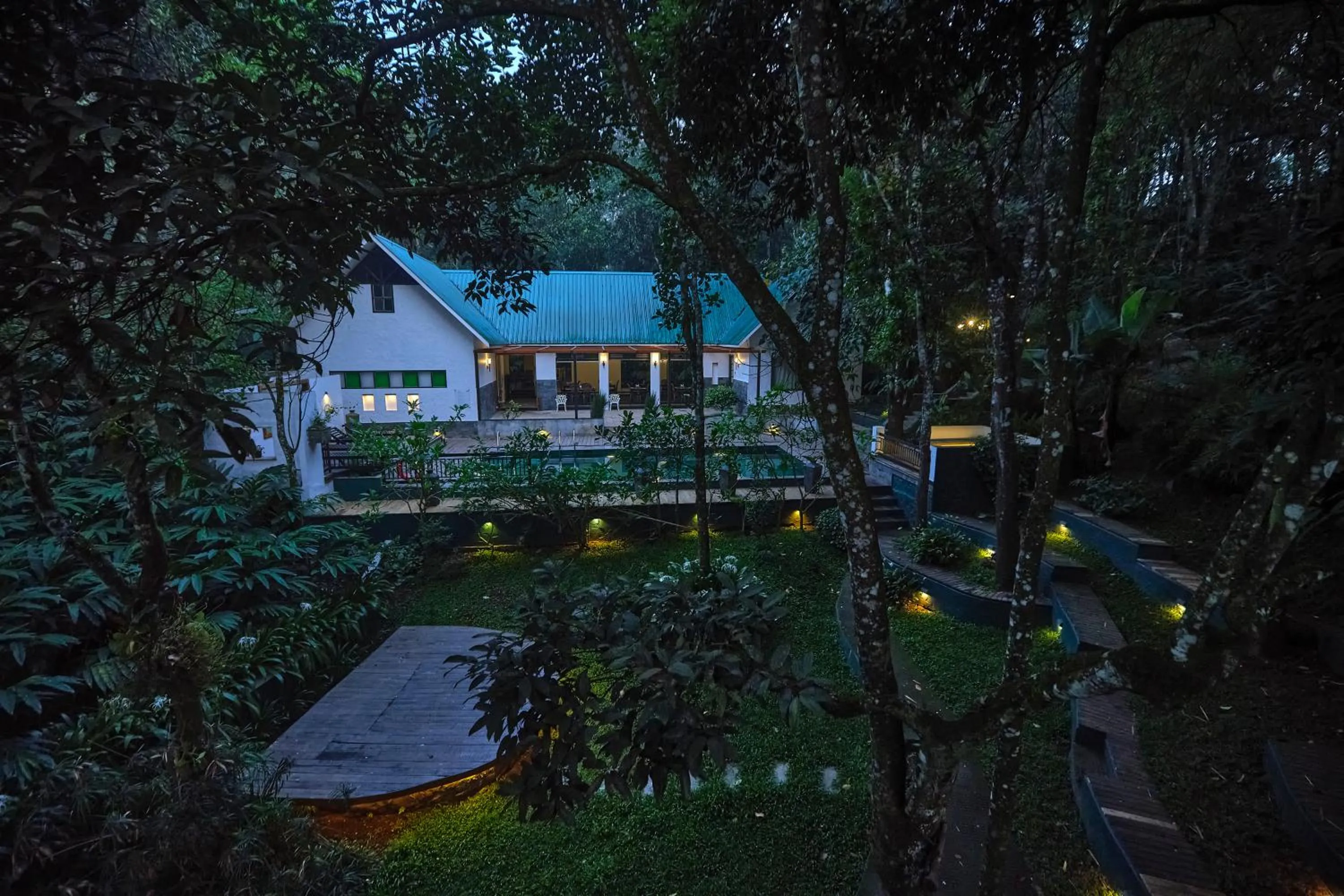 Property building in Reen Resorts Aanavilasam Plantation Thekkady