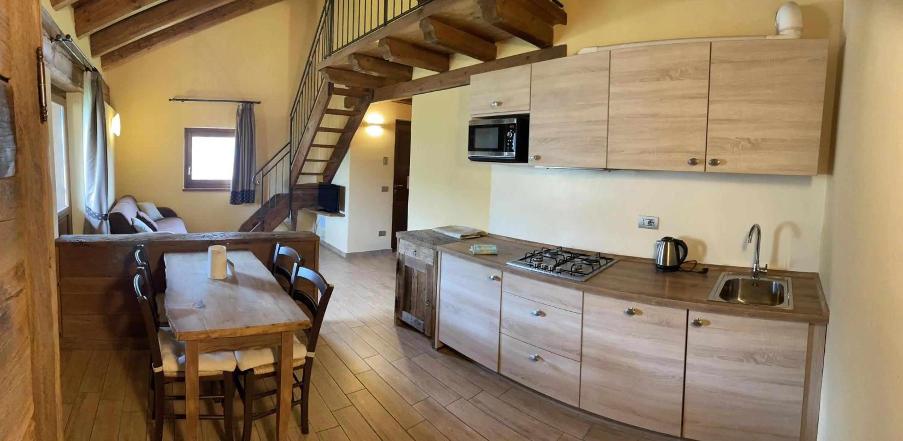 Kitchen or kitchenette in La Vigne de Papagran