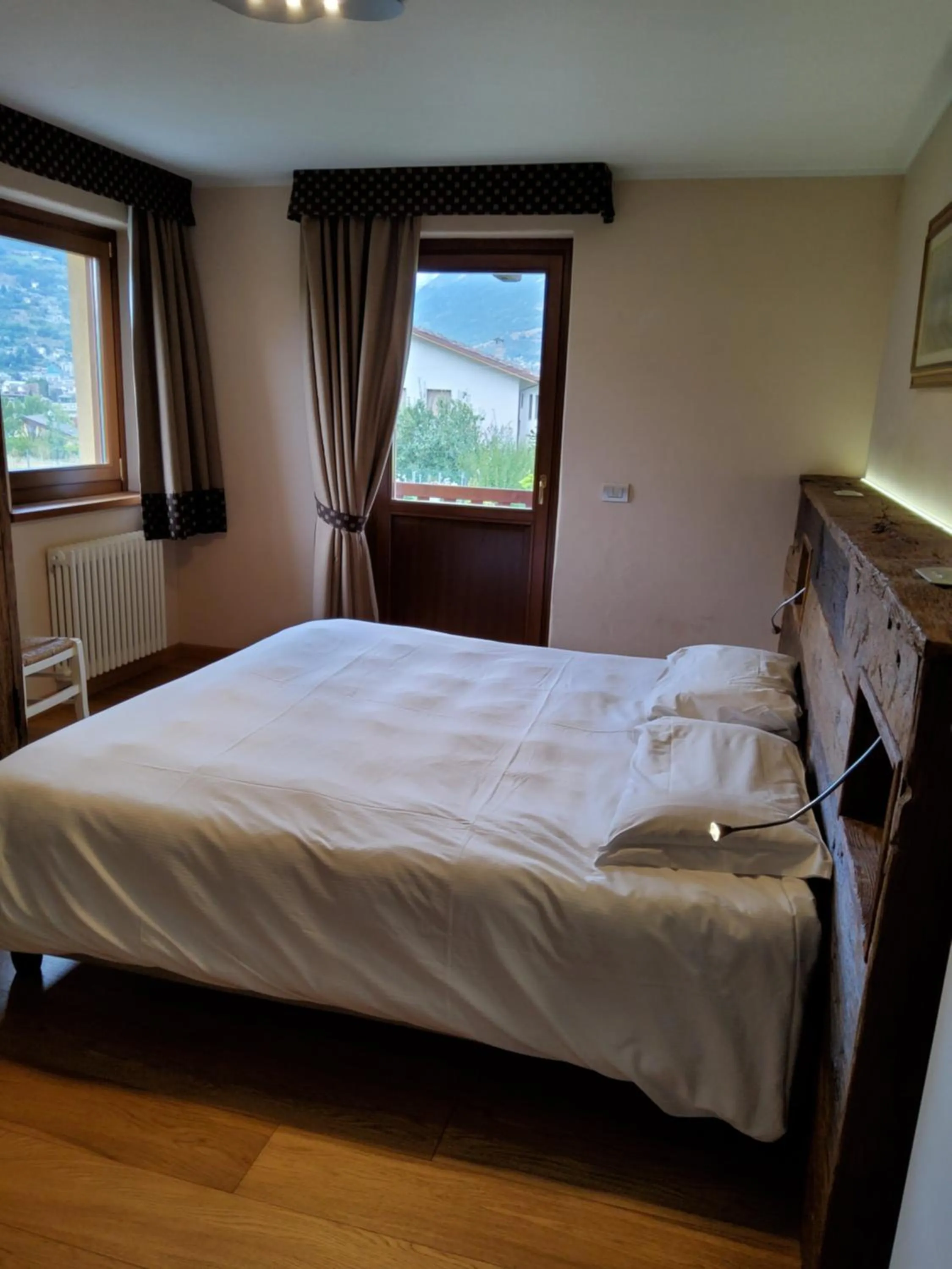 Bedroom, Bed in La Vigne de Papagran