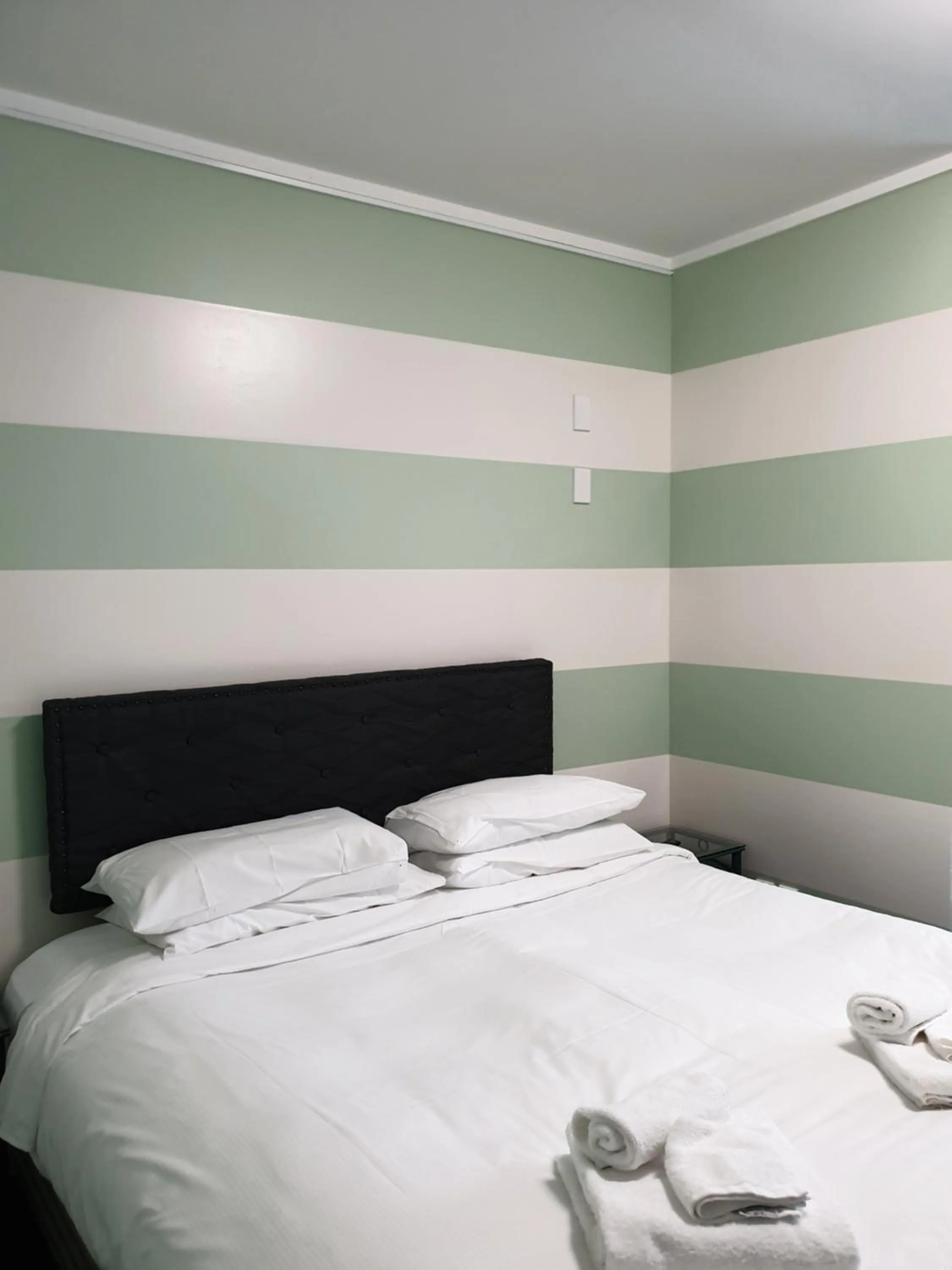 Bed in Archies Bunker Affordable Accommodation