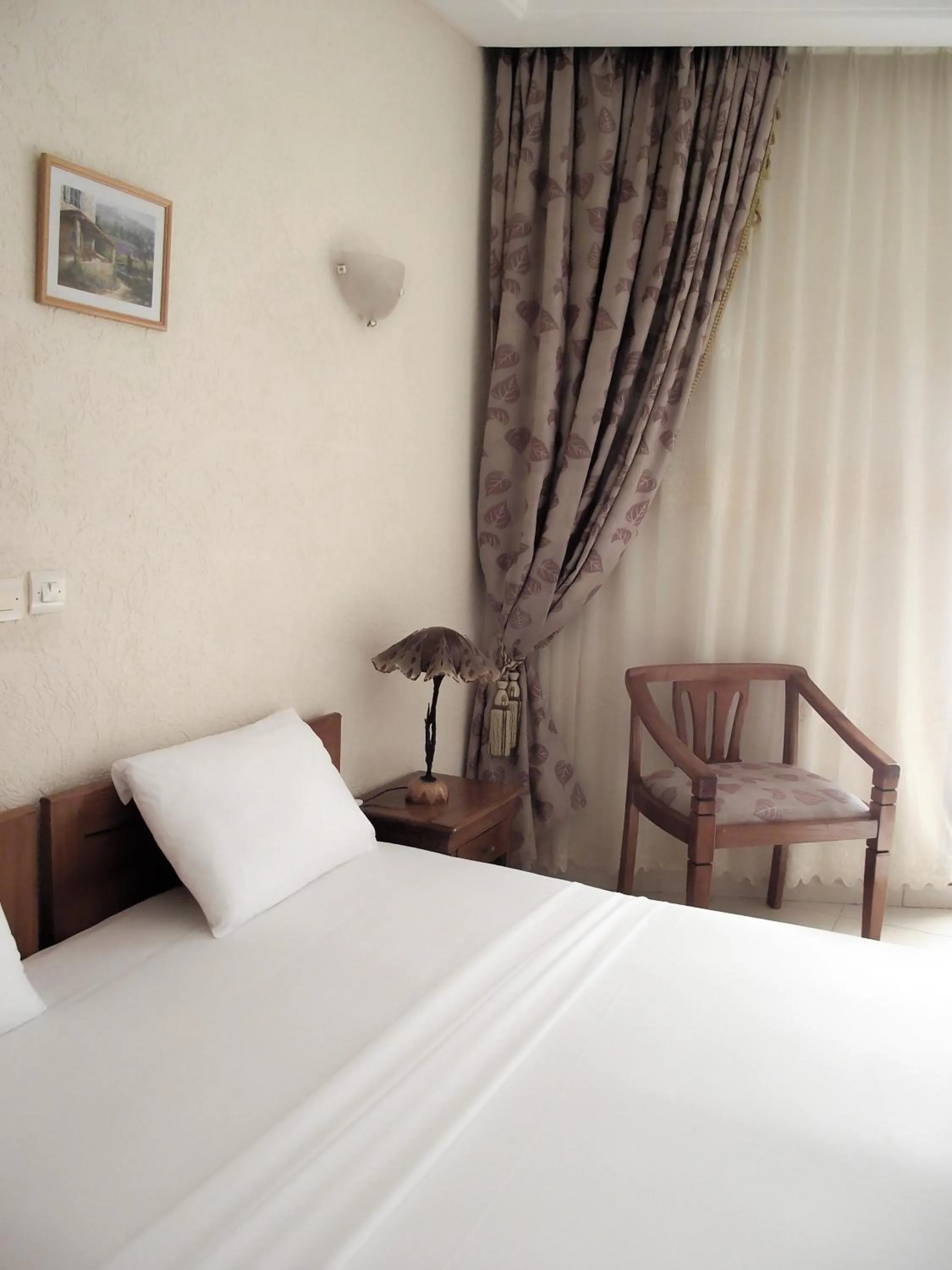 Bedroom, Bed in Hotel Ghis Palace