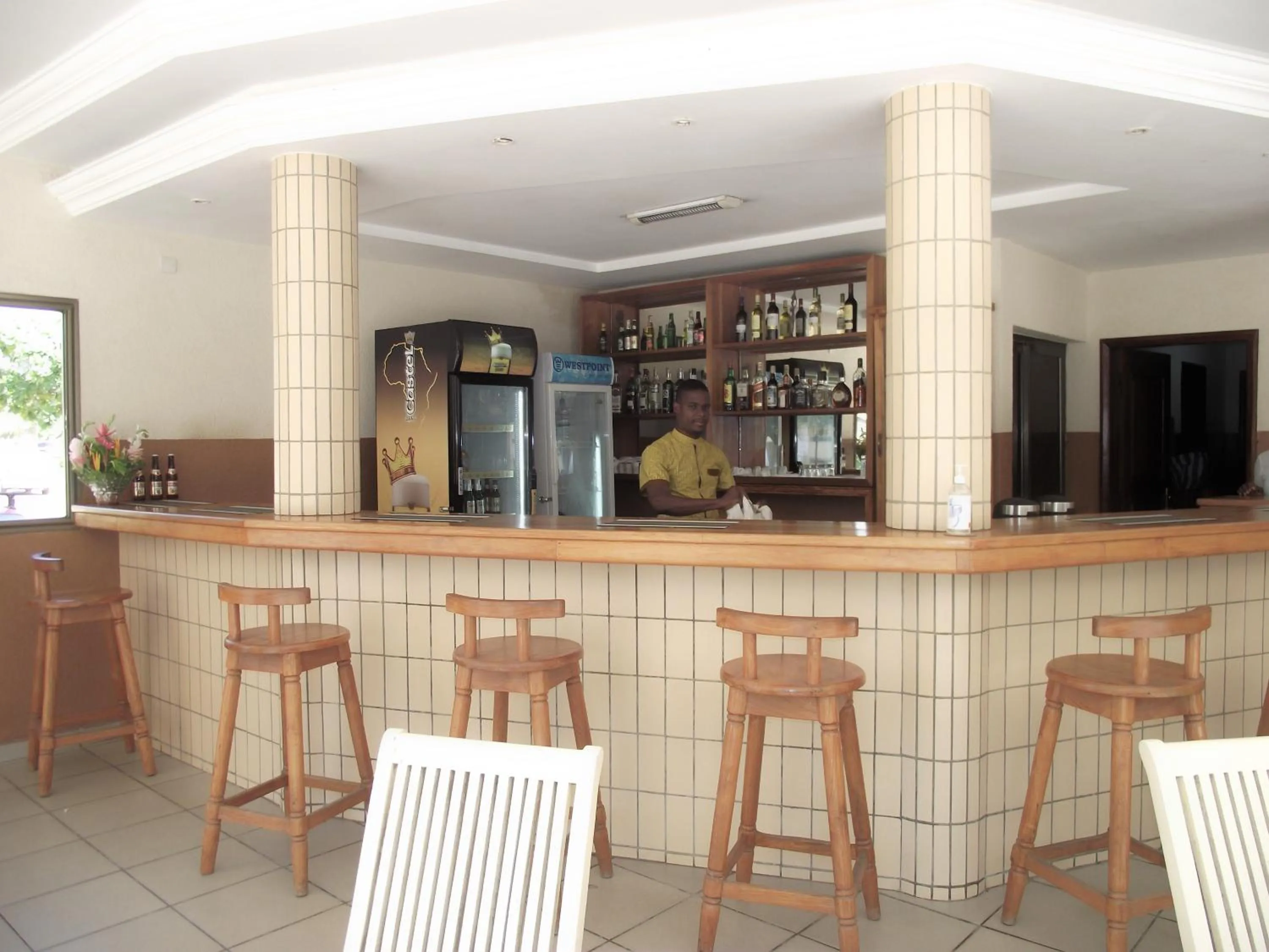 Lounge or bar in Hotel Ghis Palace