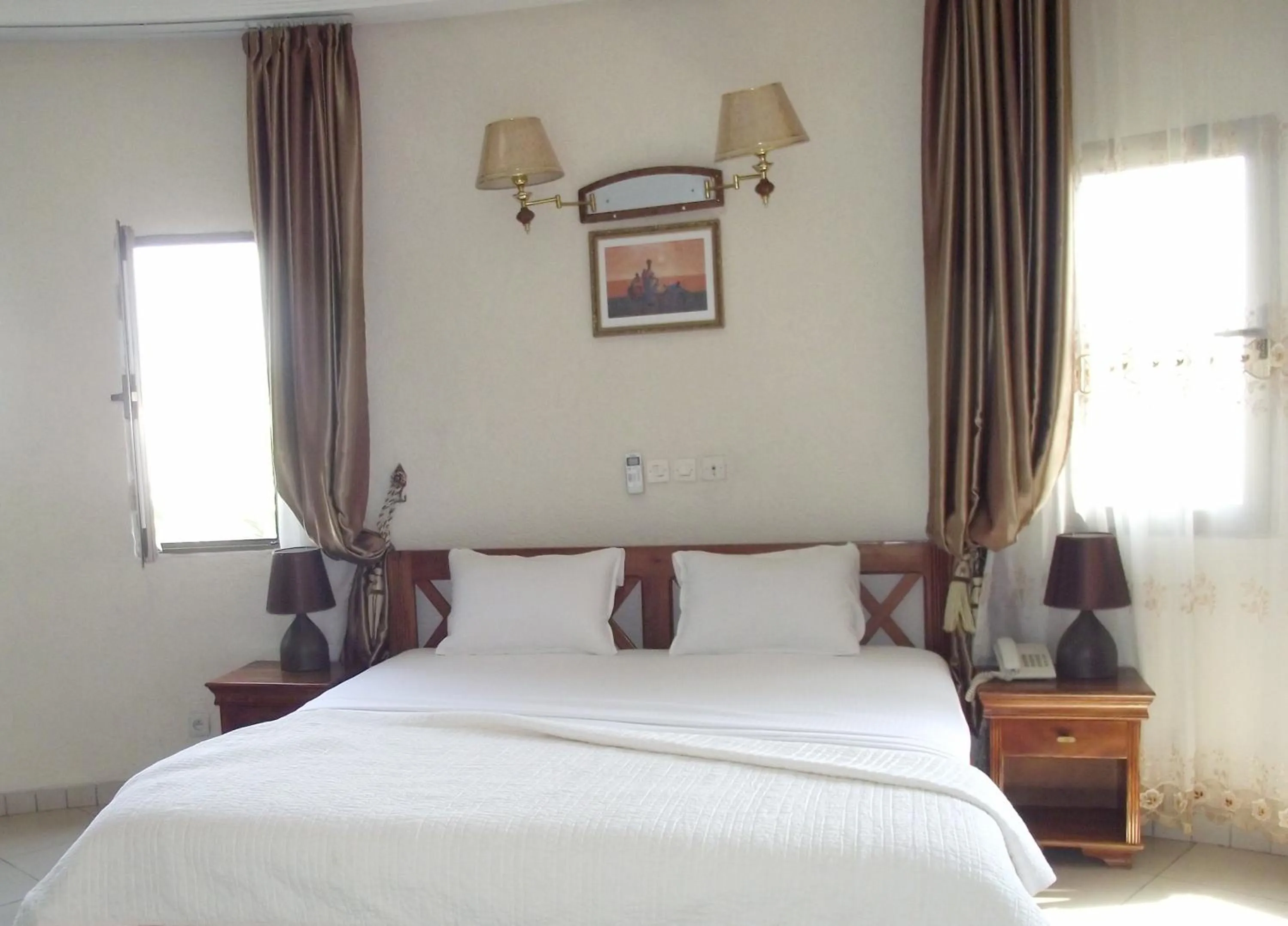 Bed in Hotel Ghis Palace