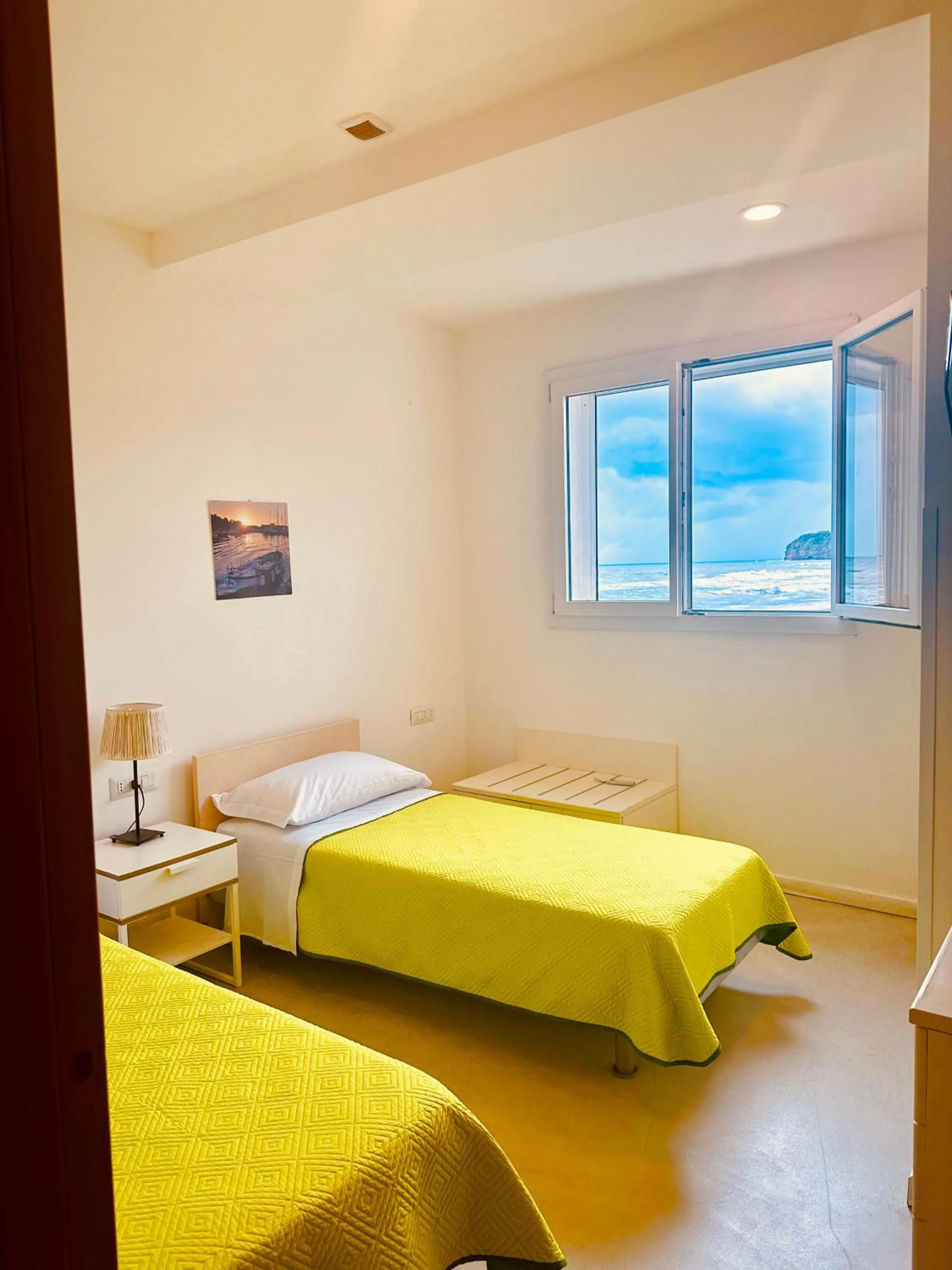 Bed in Lido Di Procida Guest House
