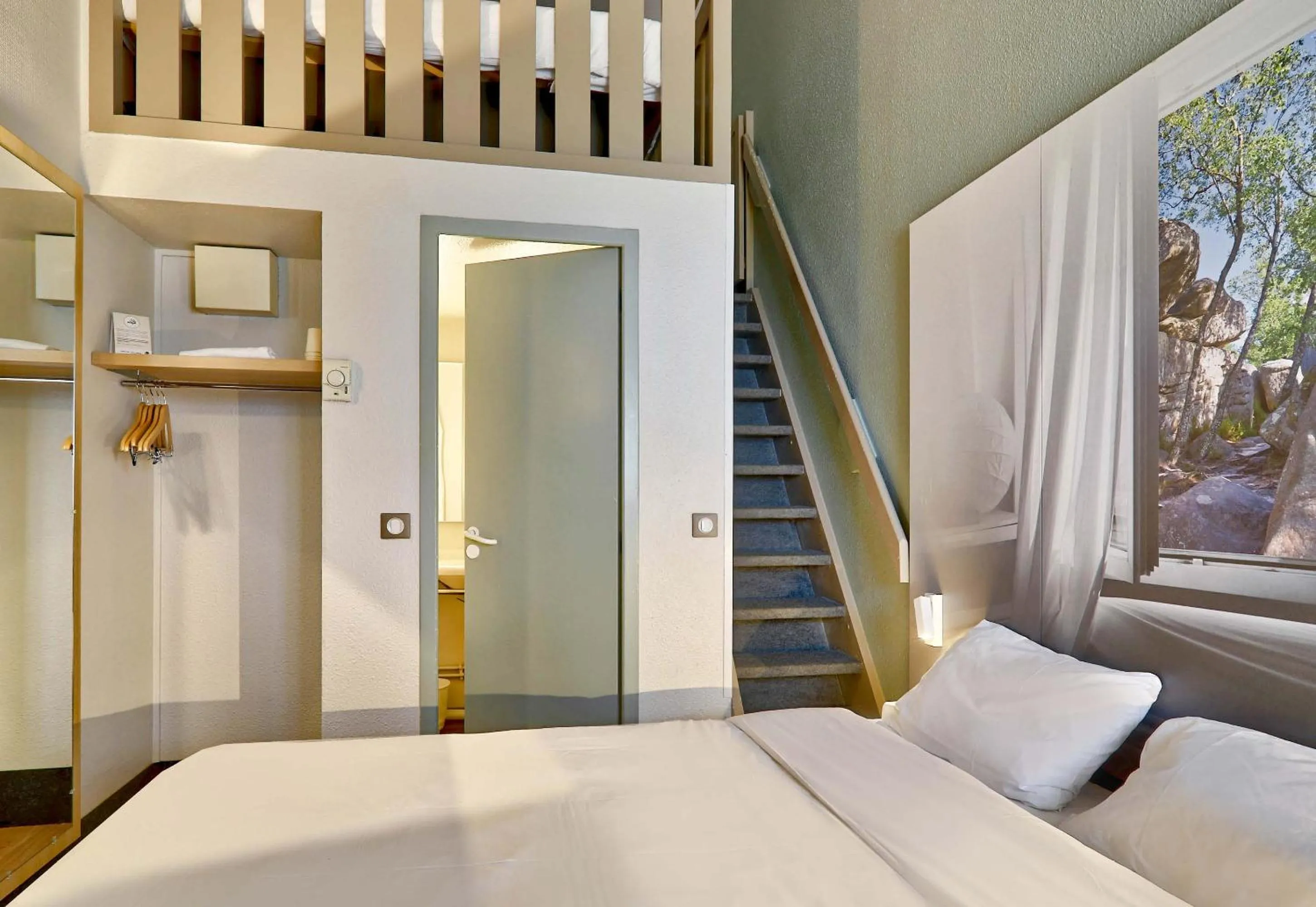 Bedroom, Bed in B&B HOTEL Clermont-Ferrand Le Brézet Aéroport