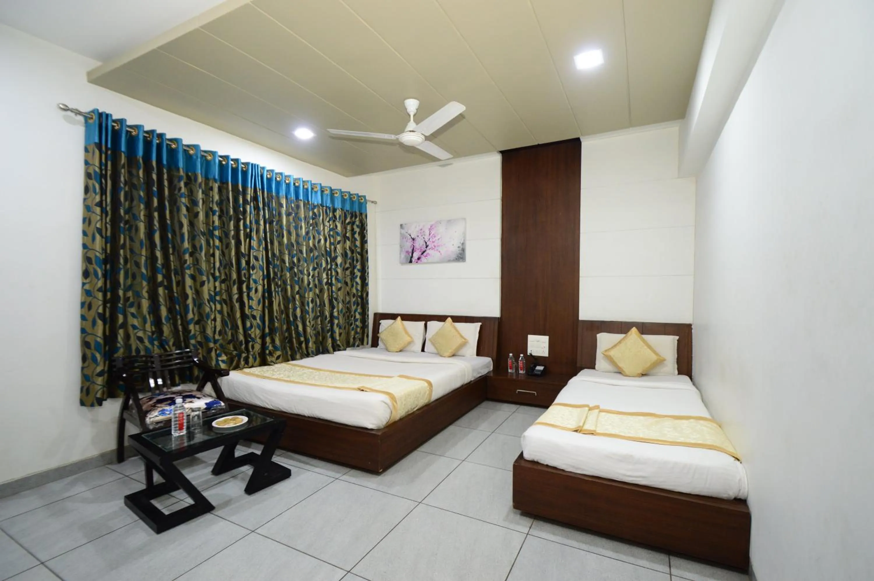 Bed in Shripriya-Nathdwara