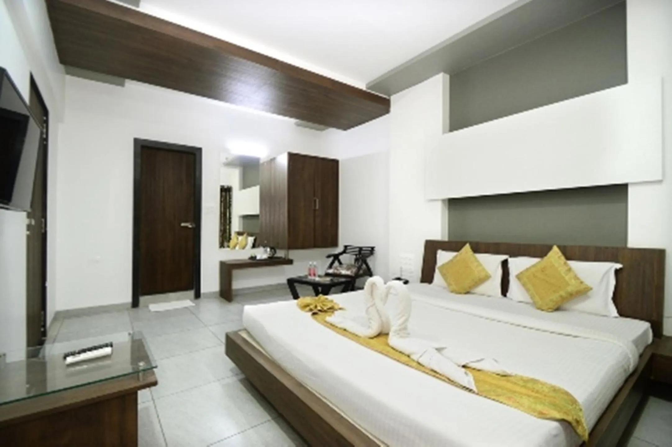 Bed in Shripriya-Nathdwara
