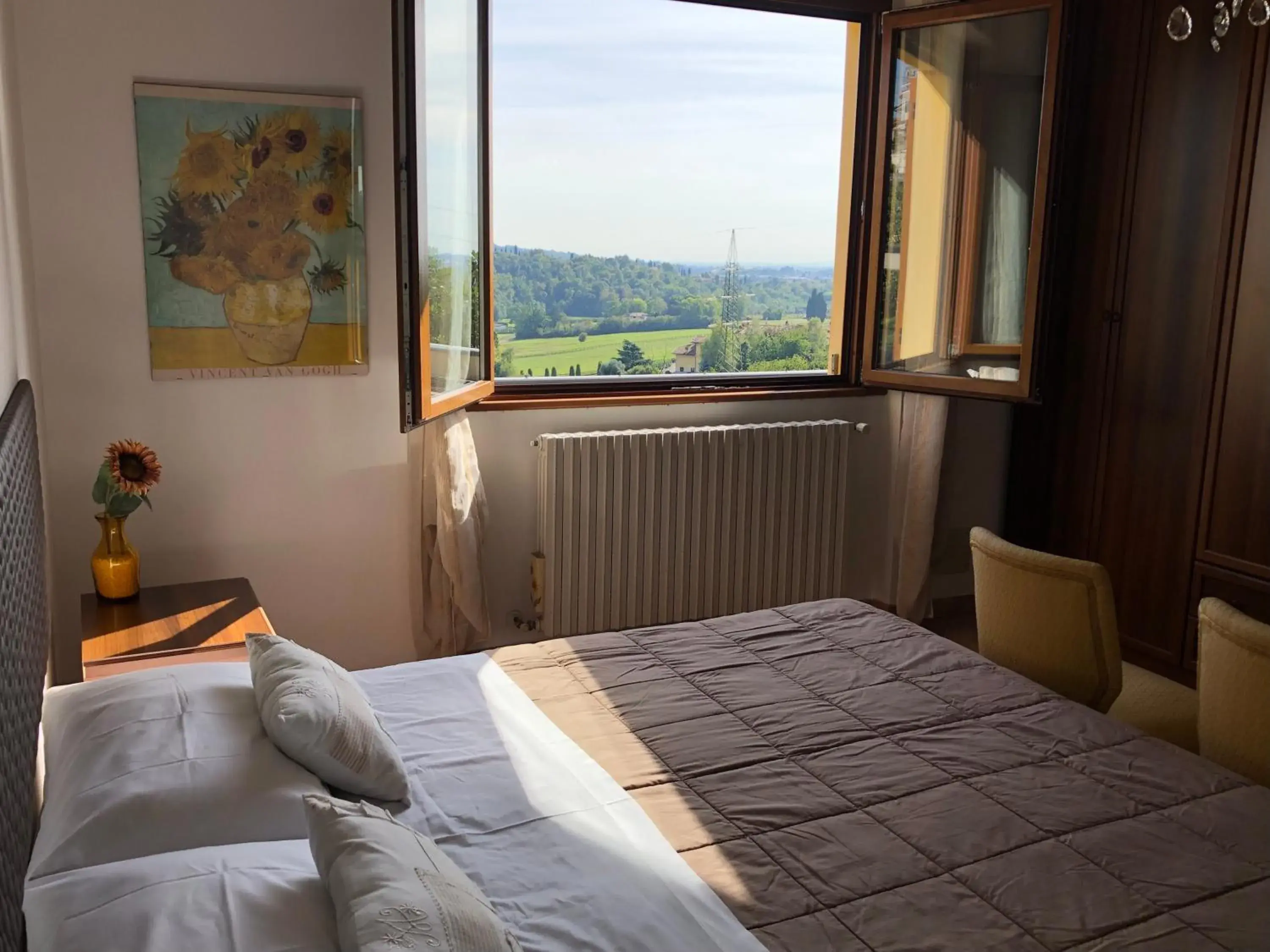 Double Room with Private Bathroom - single occupancy in B&B MiraValle Double Room with Private Bathroom - single occupancy in B&B MiraValle