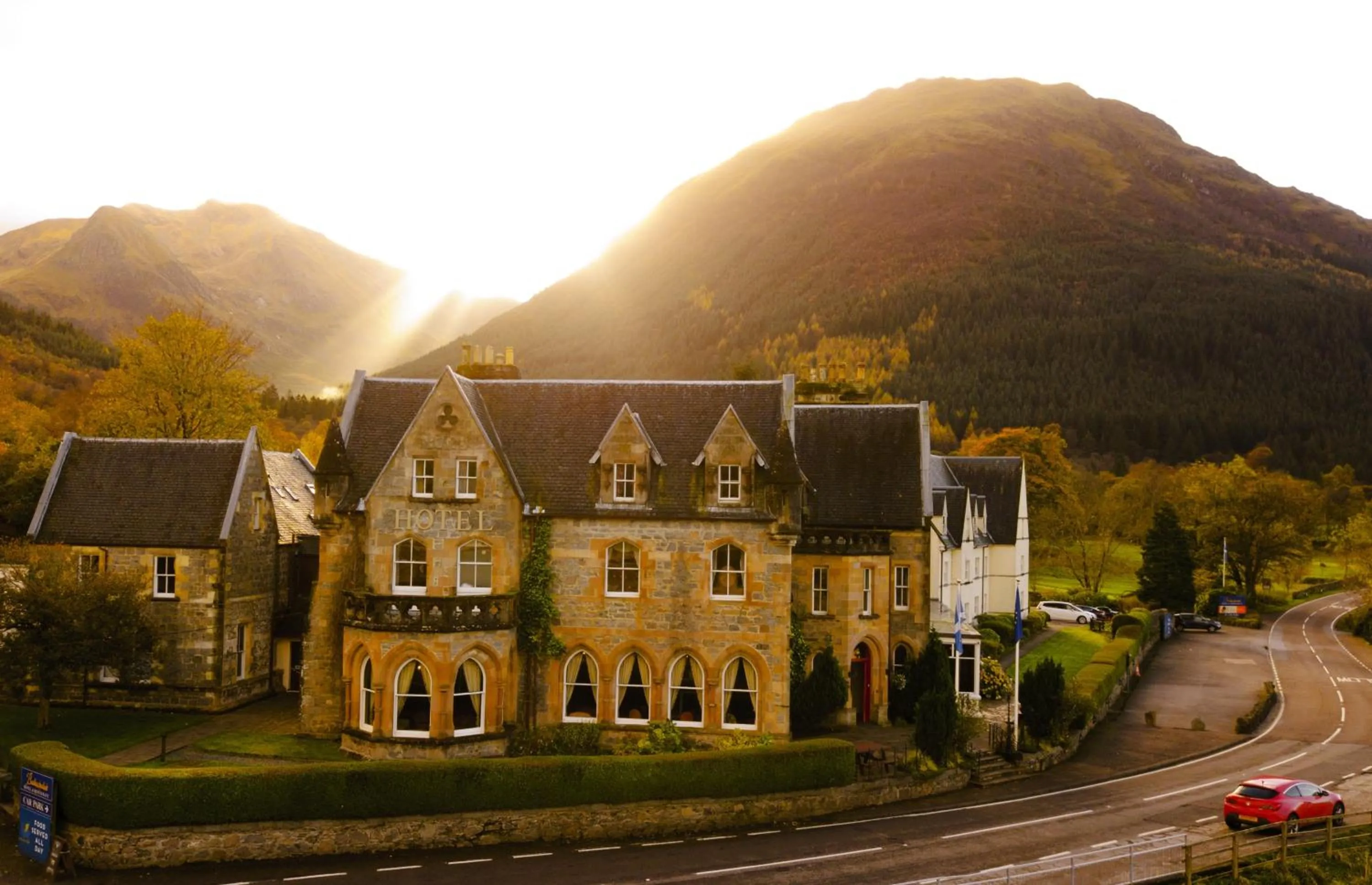 Facade/entrance in The Ballachulish Hotel