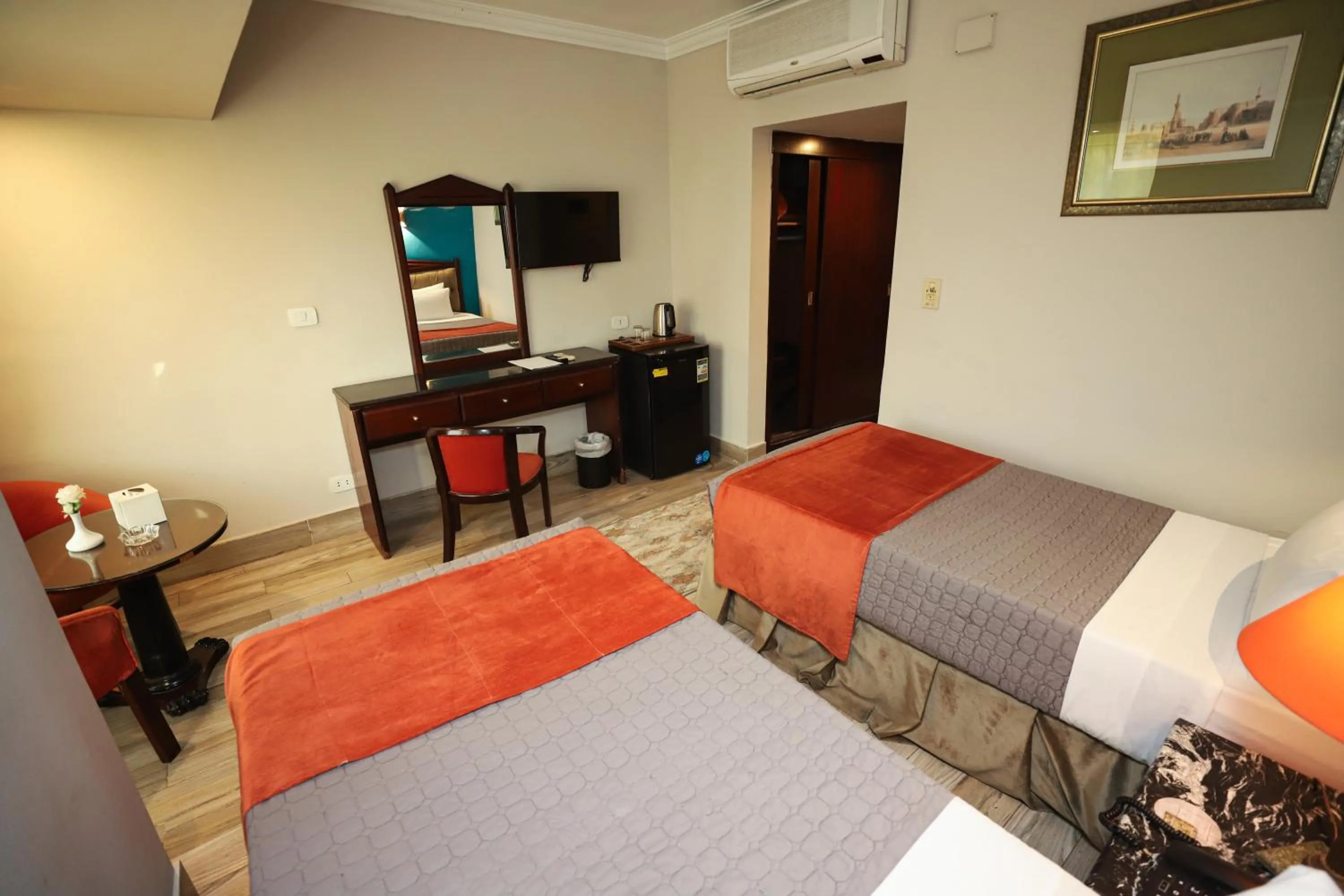 Bedroom, Bed in Gawharet Al Ahram Hotel