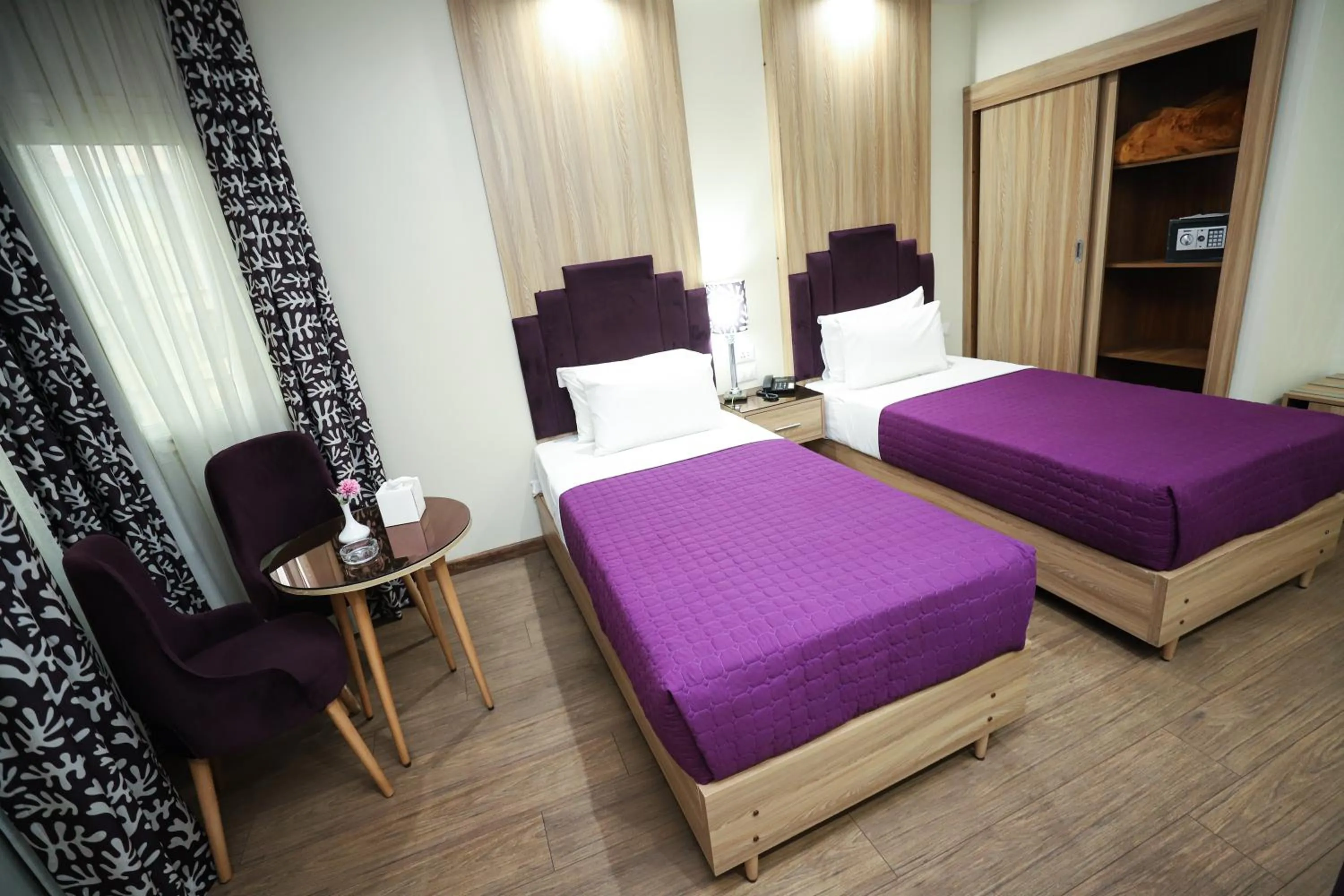 Photo of the whole room, Bed in Gawharet Al Ahram Hotel