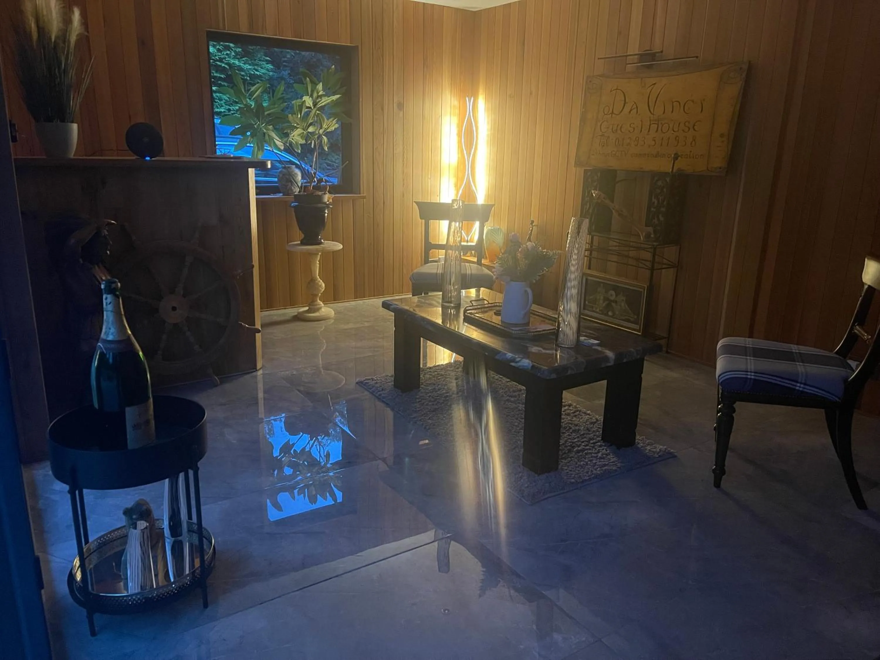 Da Vinci Guest House & Guest Parking, A Real Gem