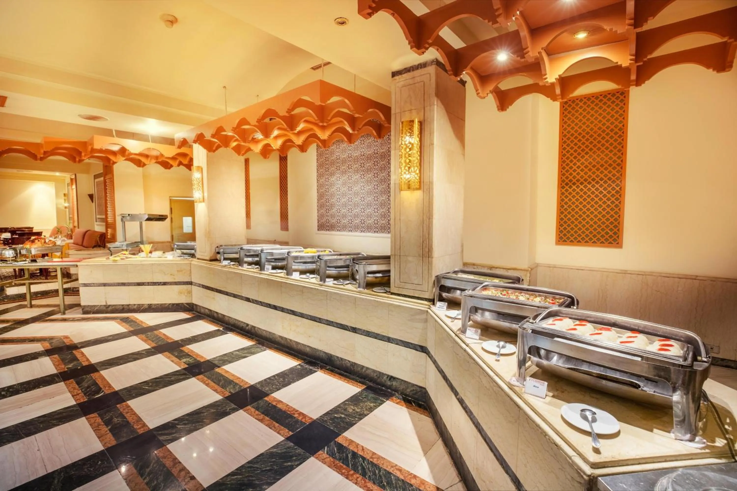 Restaurant/places to eat in Pyramisa Island Hotel Aswan