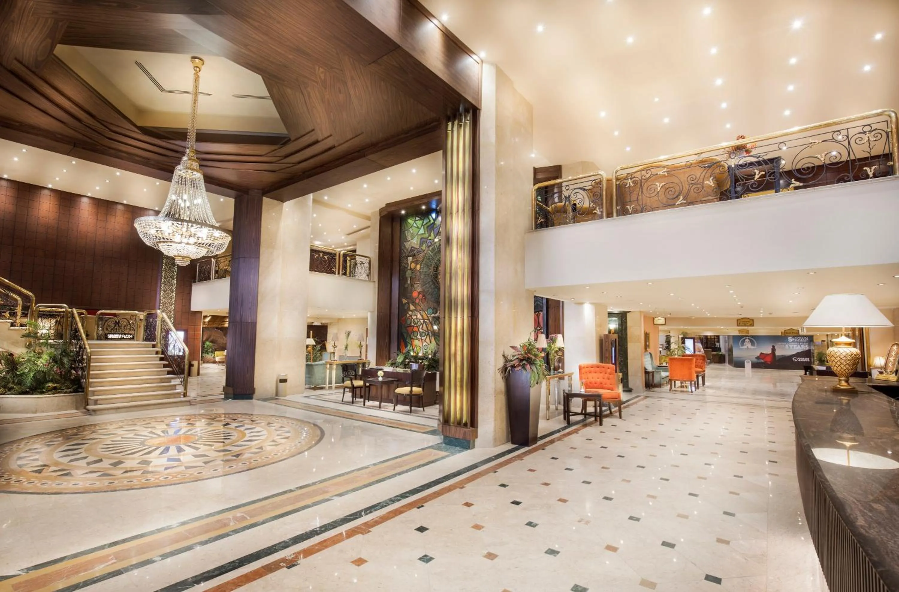 Lobby or reception in Pyramisa Suites Hotel Cairo