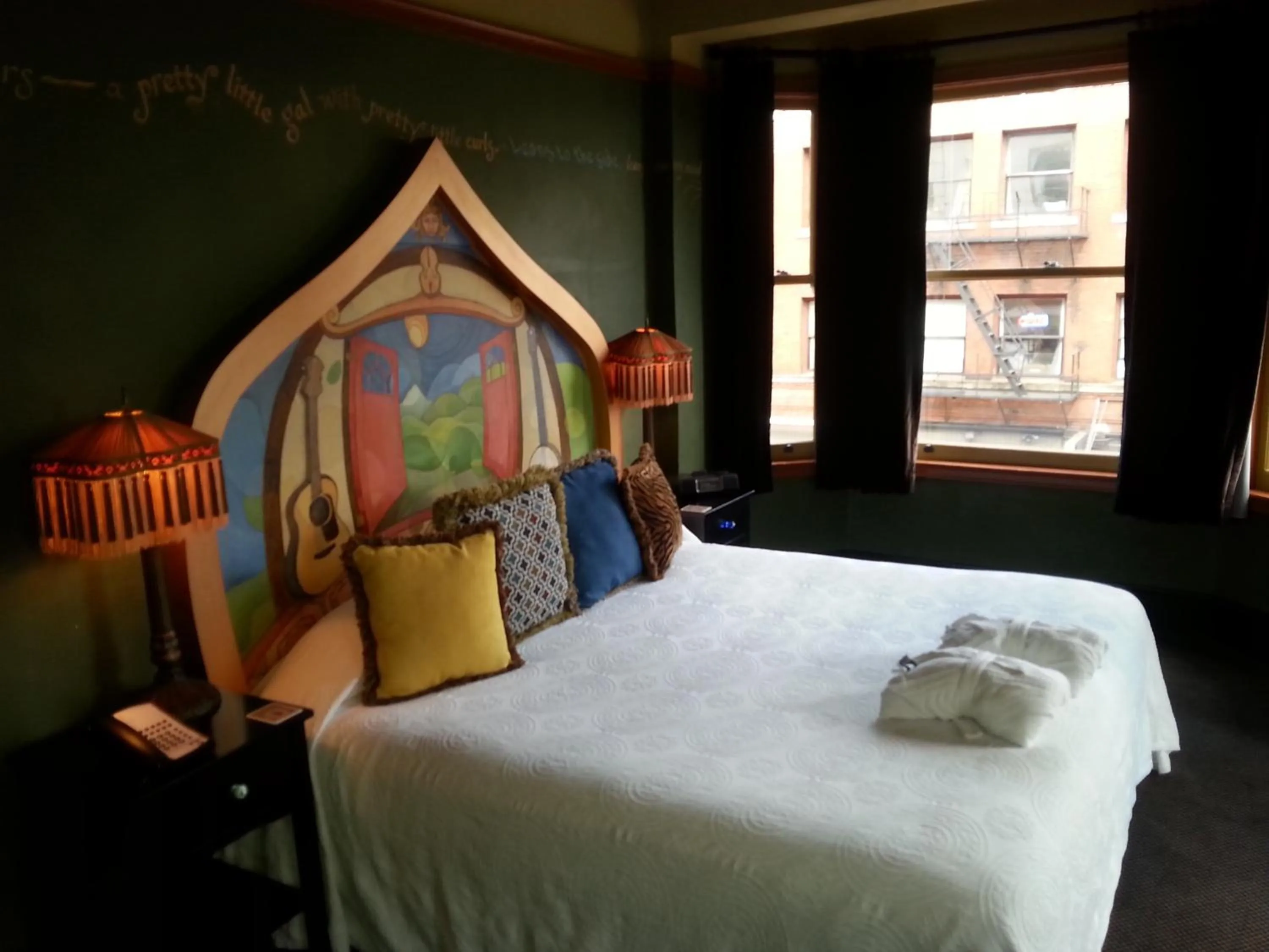 Photo of the whole room, Bed in McMenamins Crystal Hotel