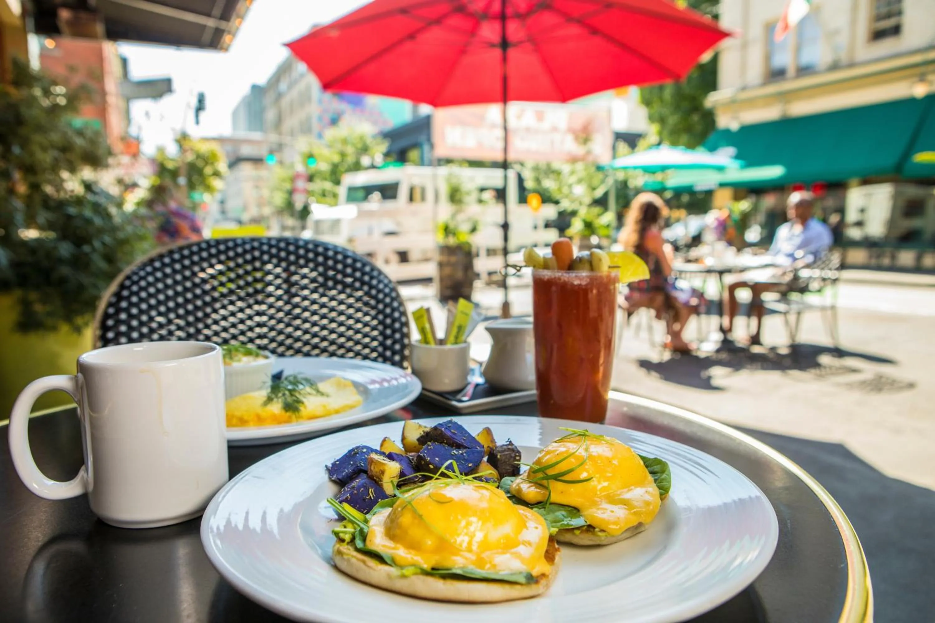 Breakfast in McMenamins Crystal Hotel