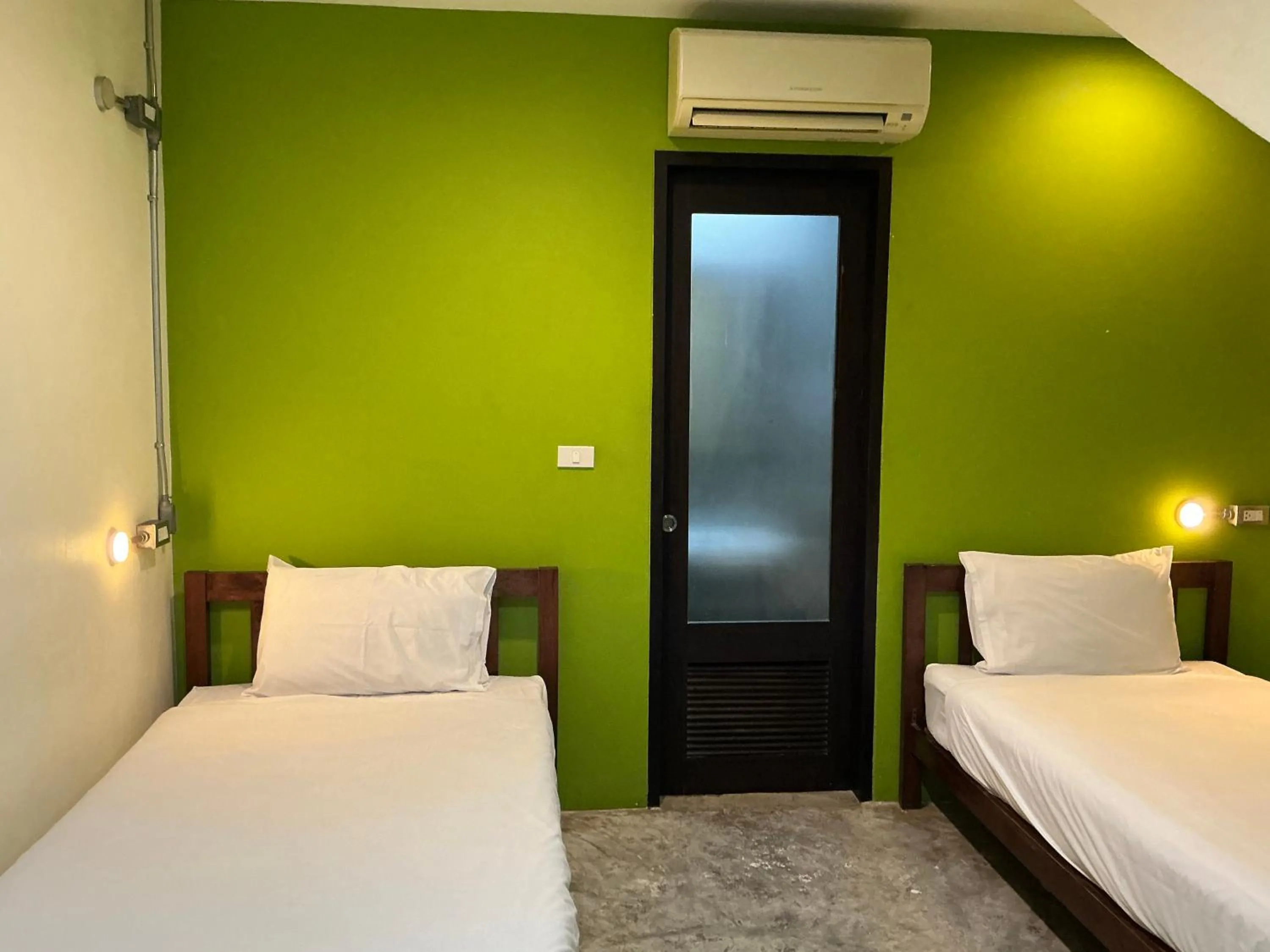 Bed in Udee Bangkok Hostel