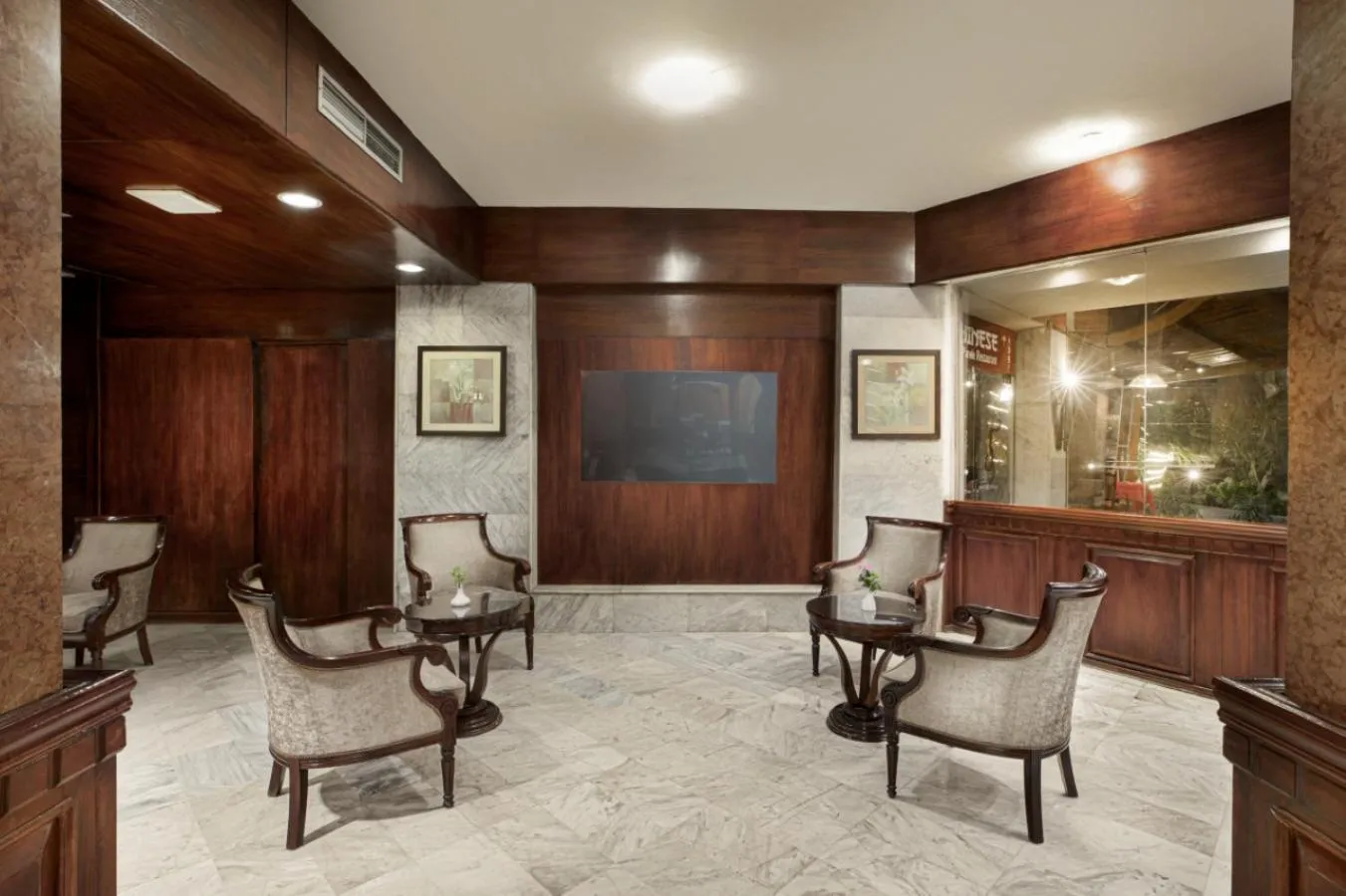 Restaurant/places to eat in Pyramisa Hotel Luxor