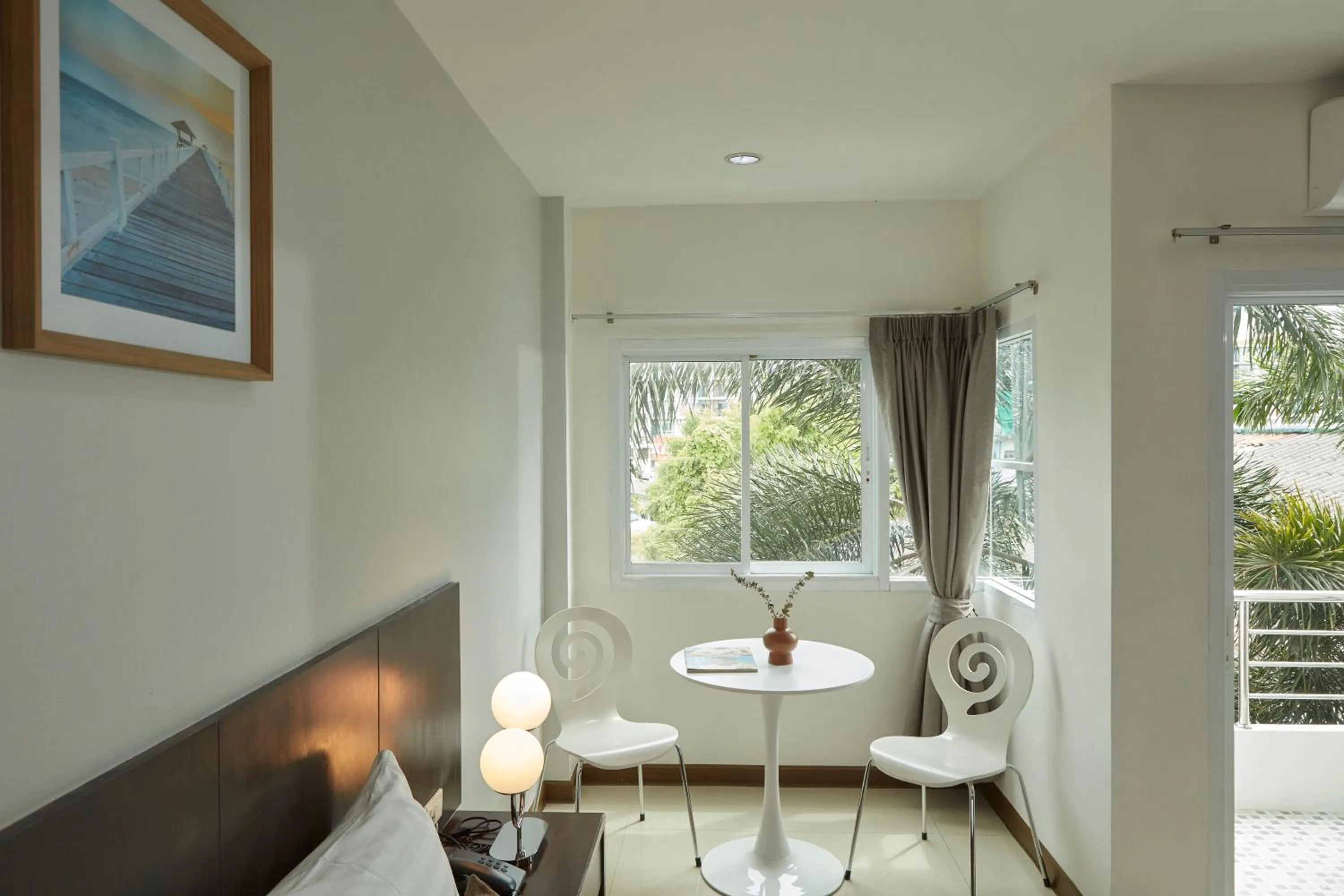 Rhienchai Place Hotel