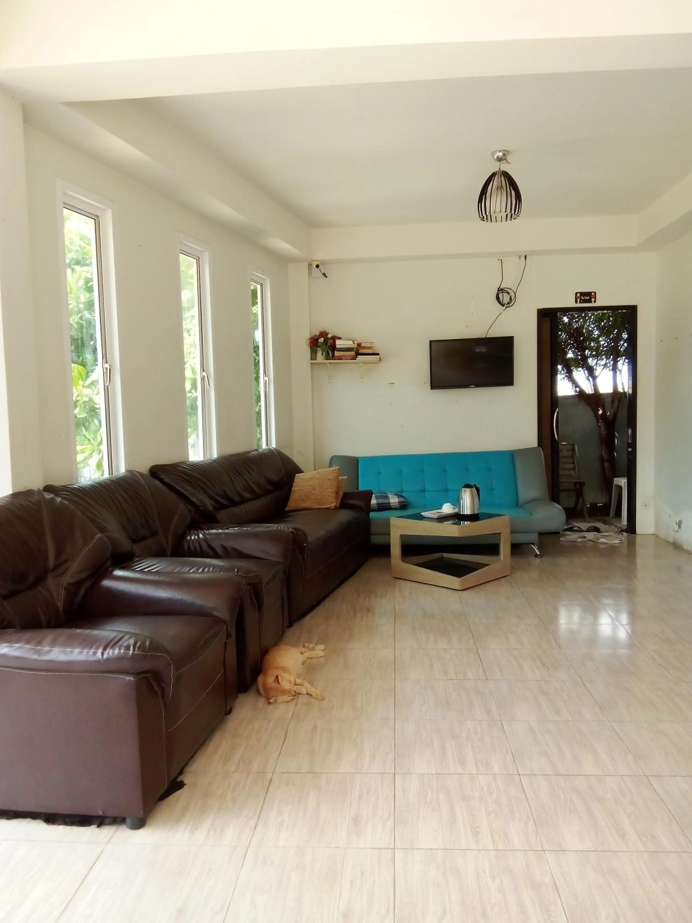 Lobby or reception in The Sea @ Lanta Hotel