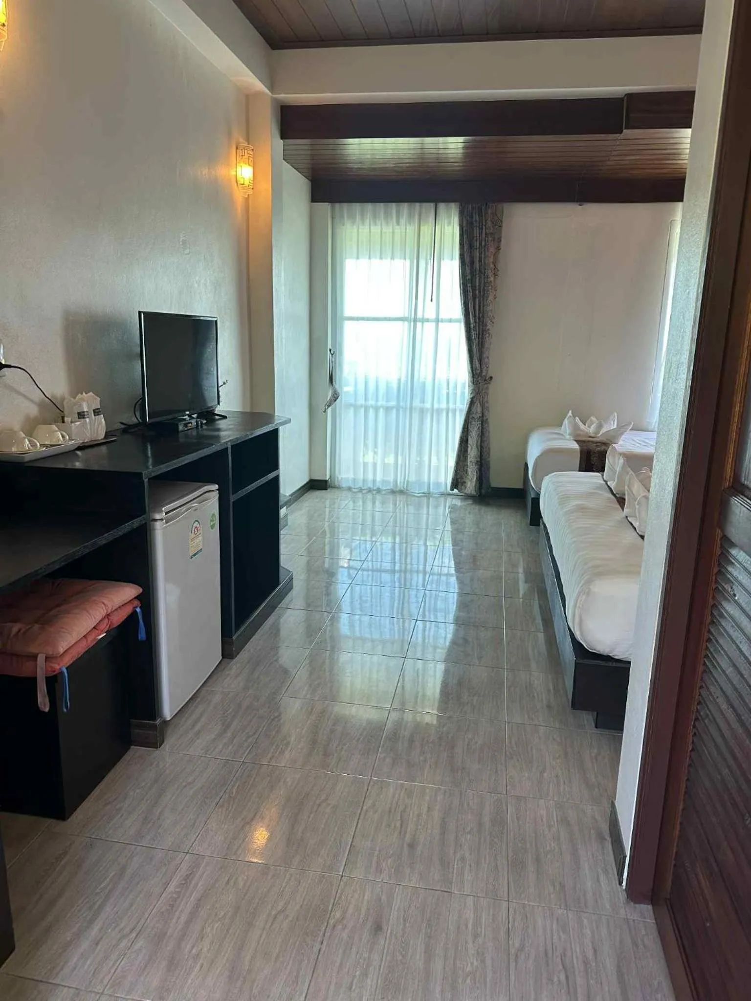 Bed in The Sea @ Lanta Hotel