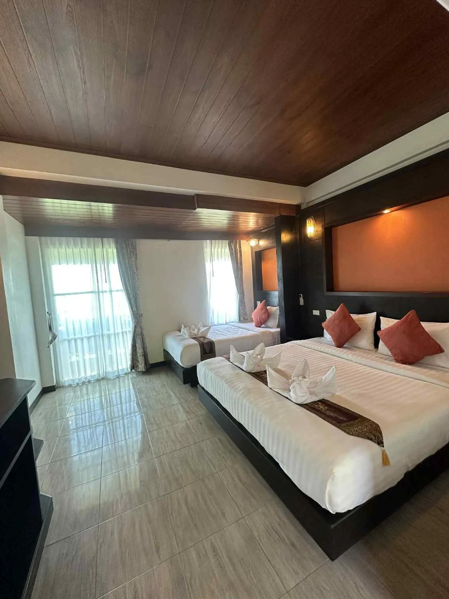 Bed in The Sea @ Lanta Hotel