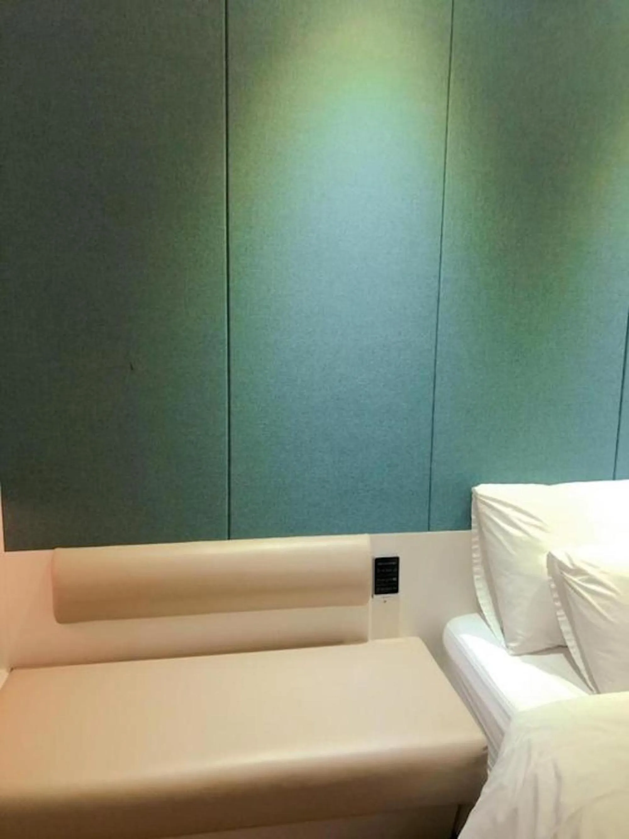 Bed in Noel Business Hotel