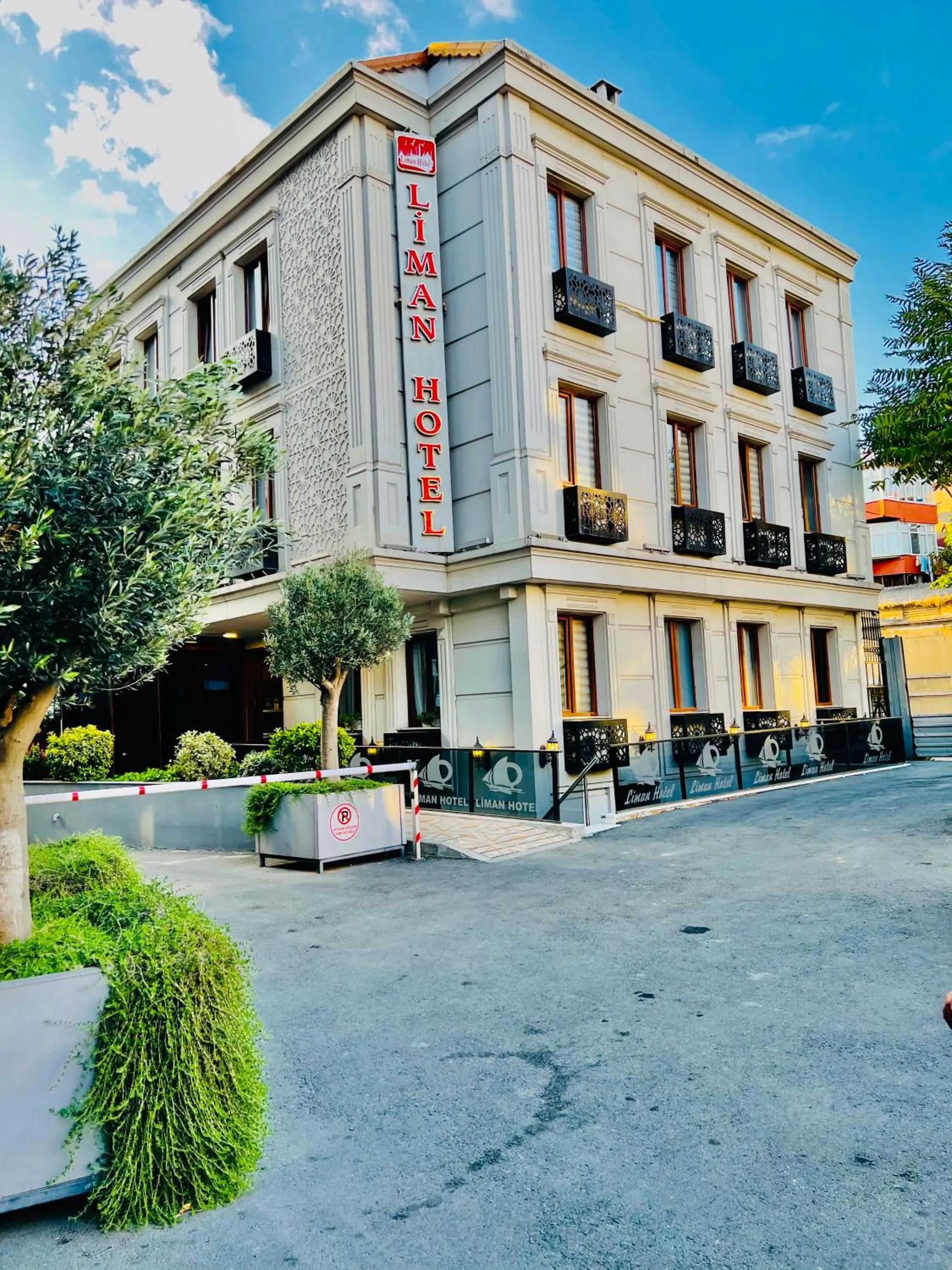 Property building in Liman Hotel