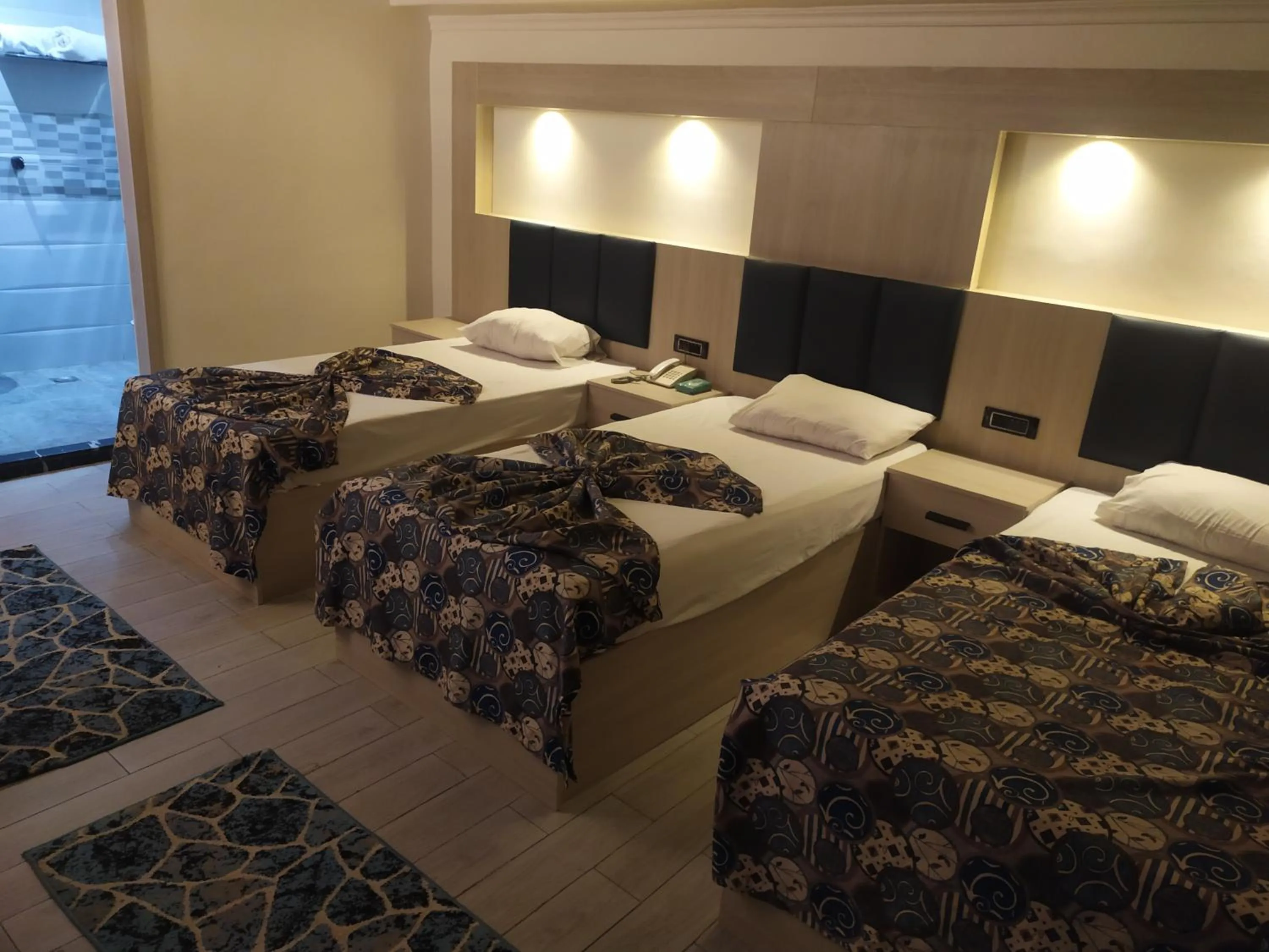 Bed in Havana Hotel Cairo