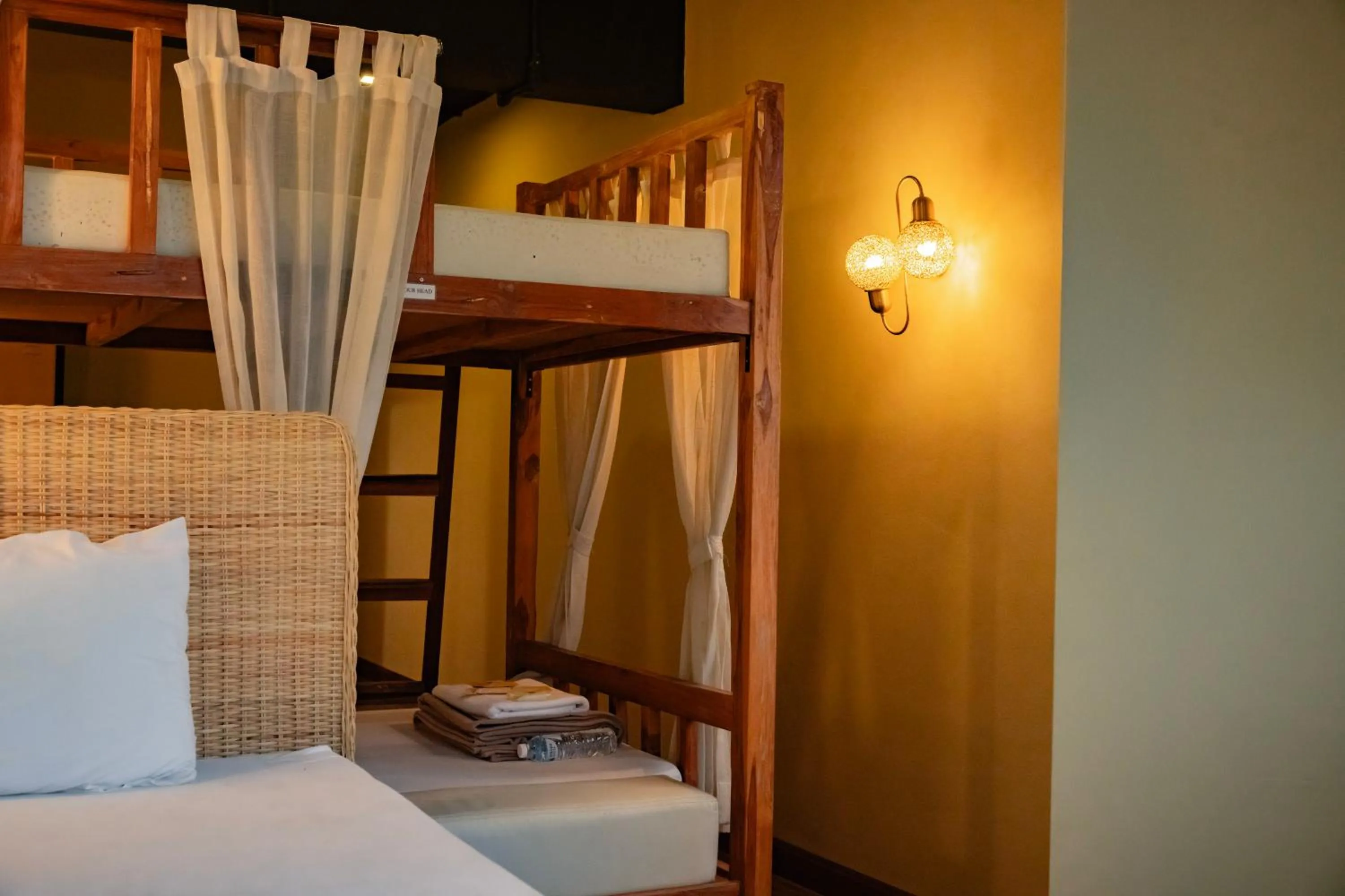 Bed in Metro Pratunam Boutique Hotel