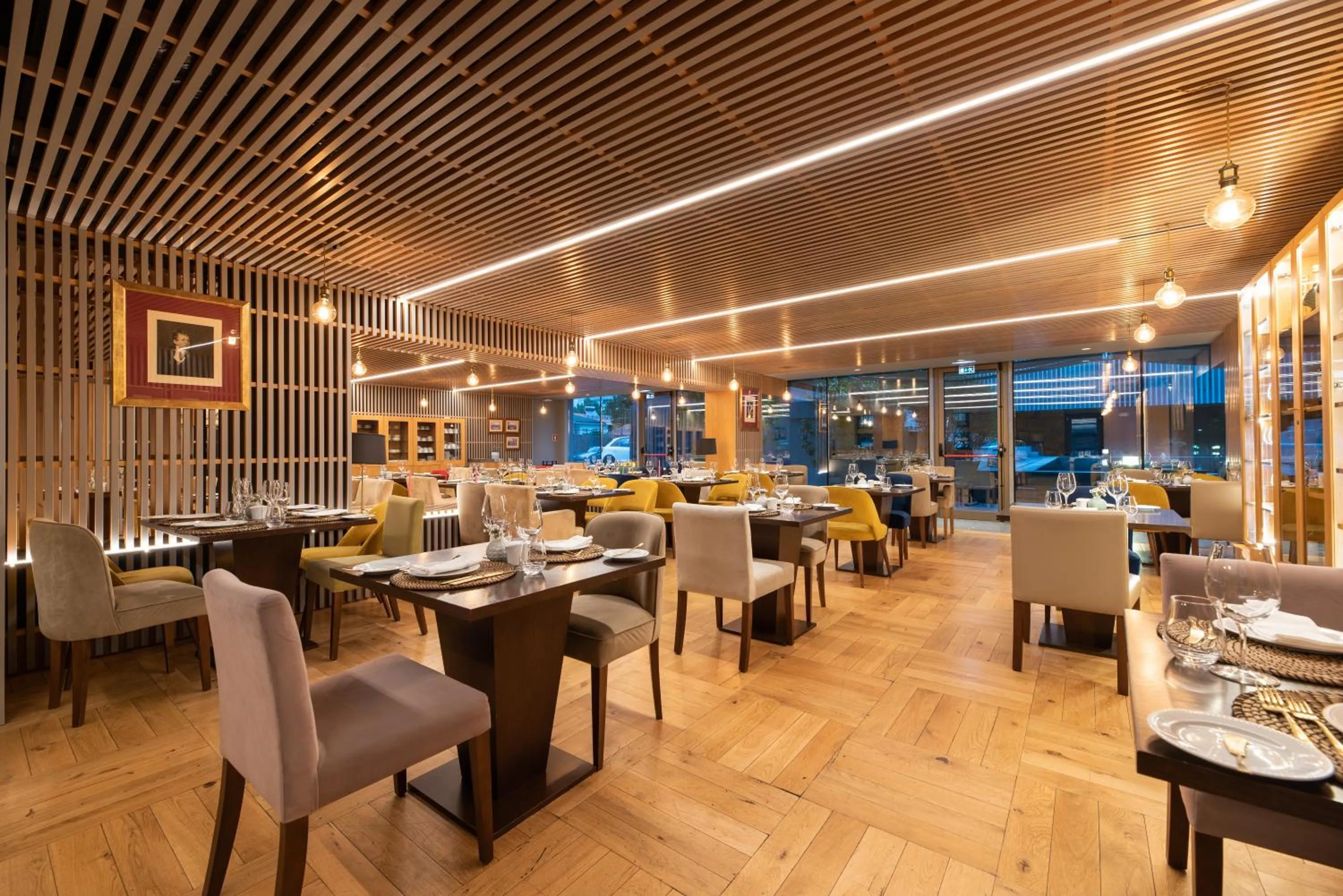 Restaurant/places to eat in Eurostars Santa Luzia