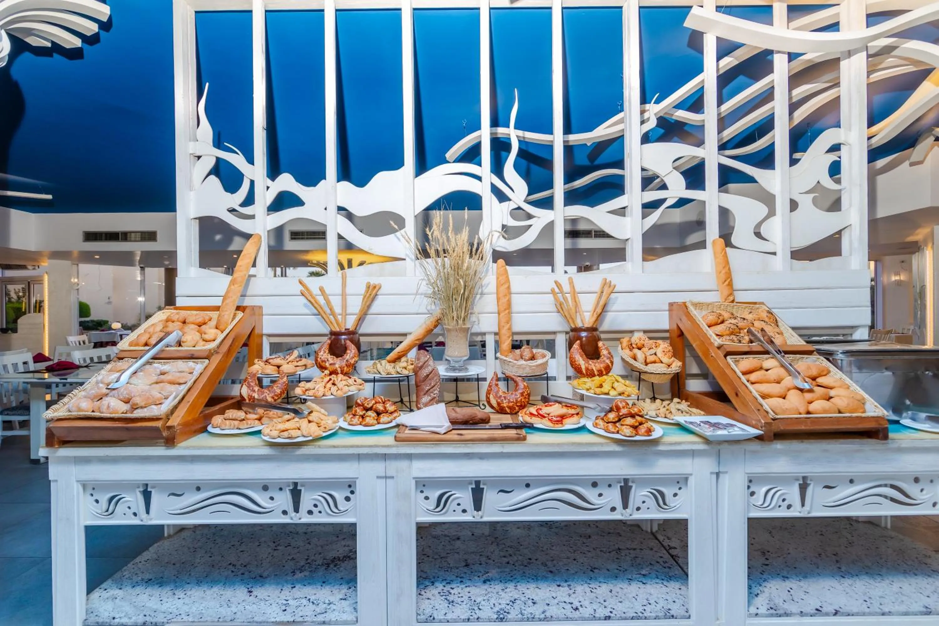 Lunch in Flamenco Beach & Resort Quseir