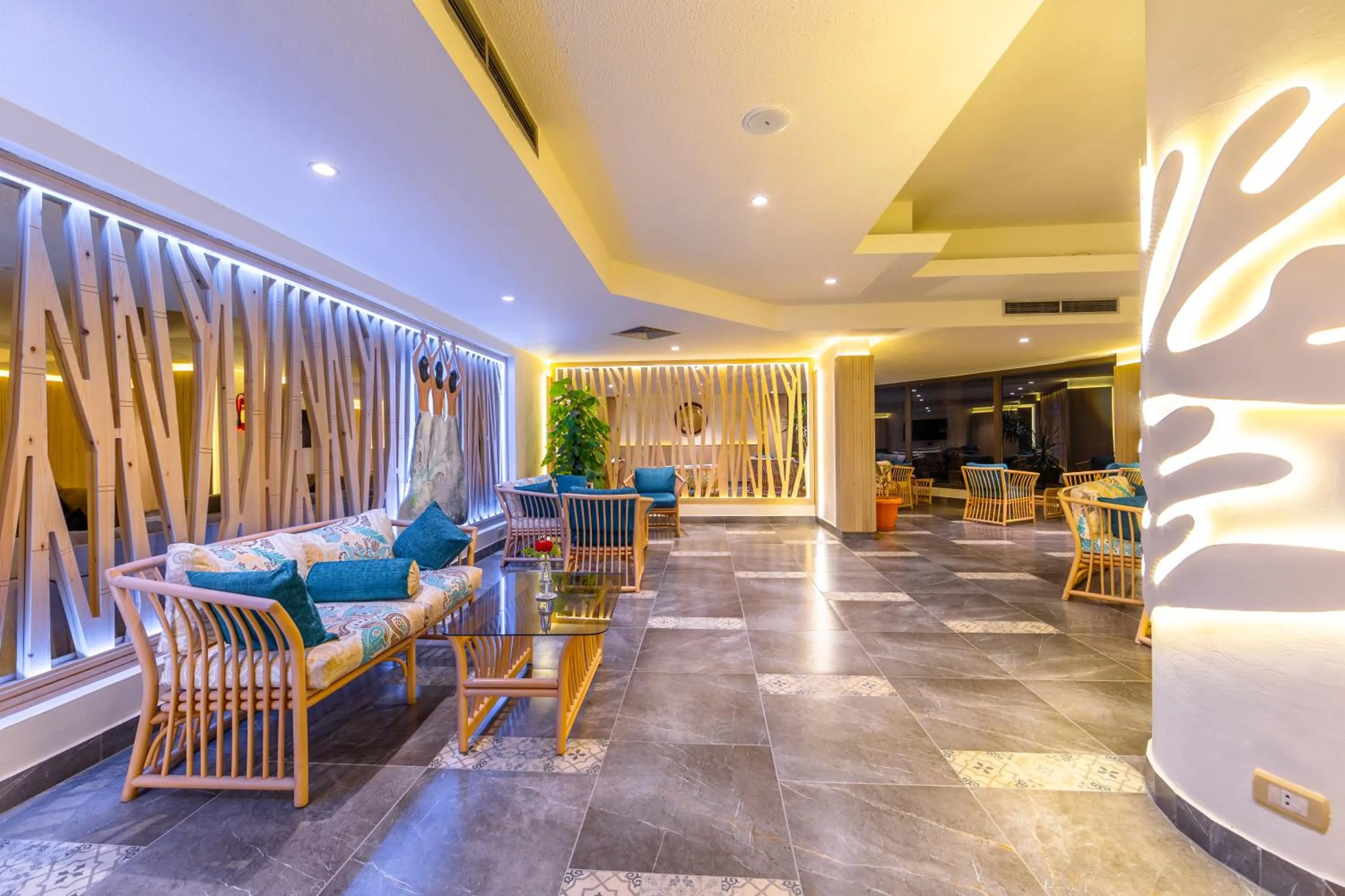 Lounge or bar in Flamenco Beach & Resort Quseir