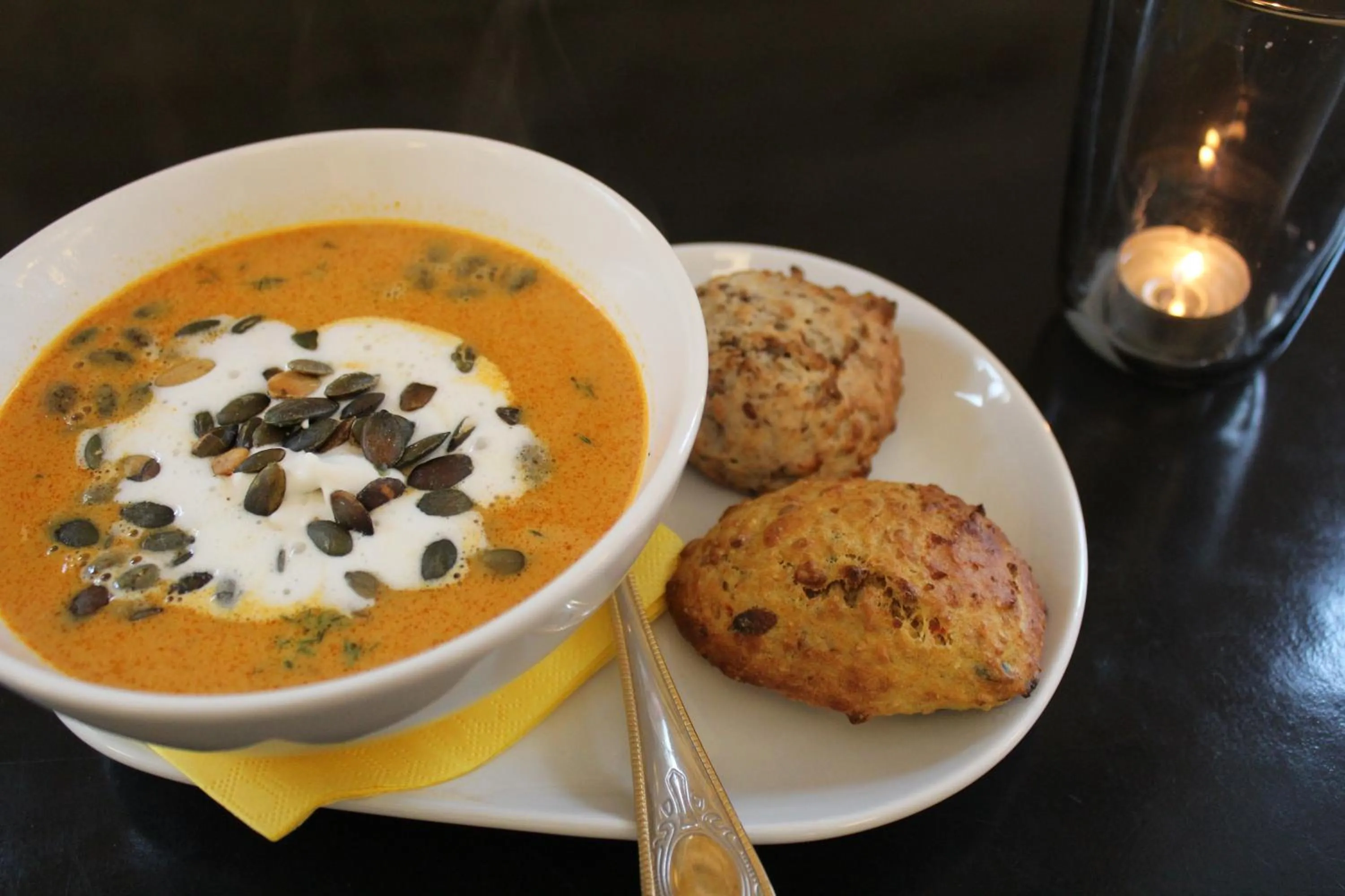 Restaurant/places to eat in Hotel På Torvet