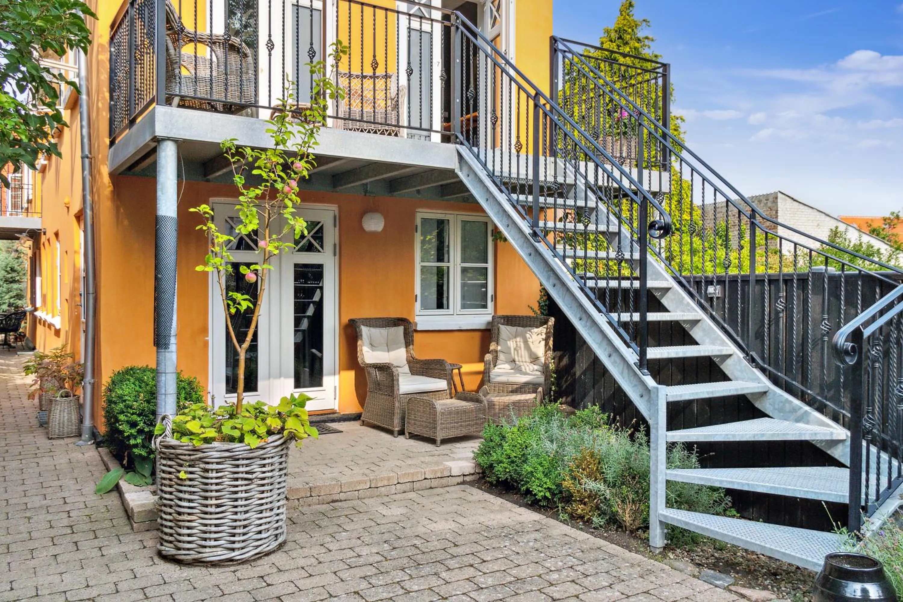 Property building in Hotel På Torvet