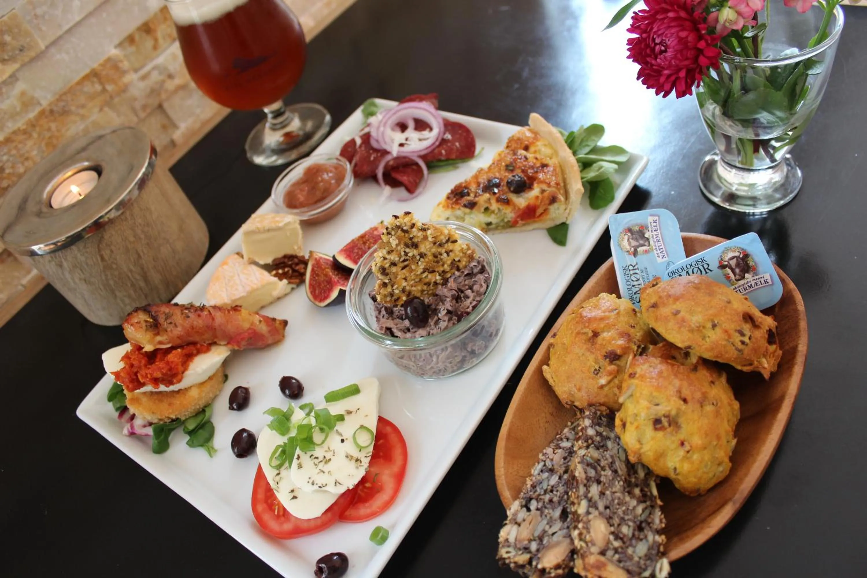 Restaurant/places to eat in Hotel På Torvet